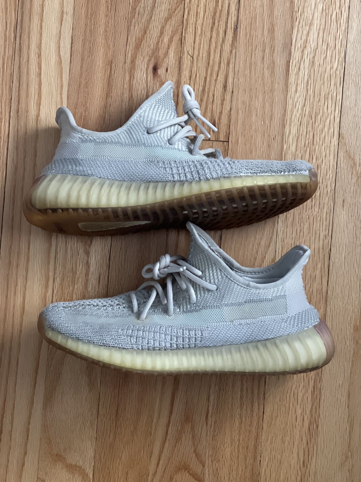 Adidas Yeezy Boost 350 V2 Citrin Size 8.5 Size US 8.5 / EU 41-42 - 1 Thumbnail