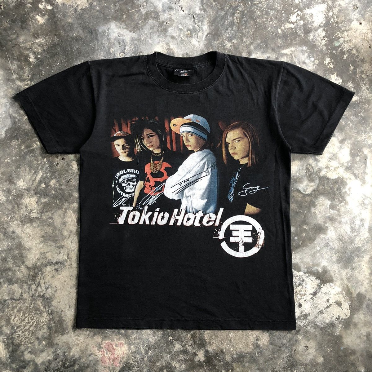 Band Tees Vintage Rock Band Shirt Tokio Hotel Y2K Size US M / EU 48-50 / 2 - 1 Thumbnail