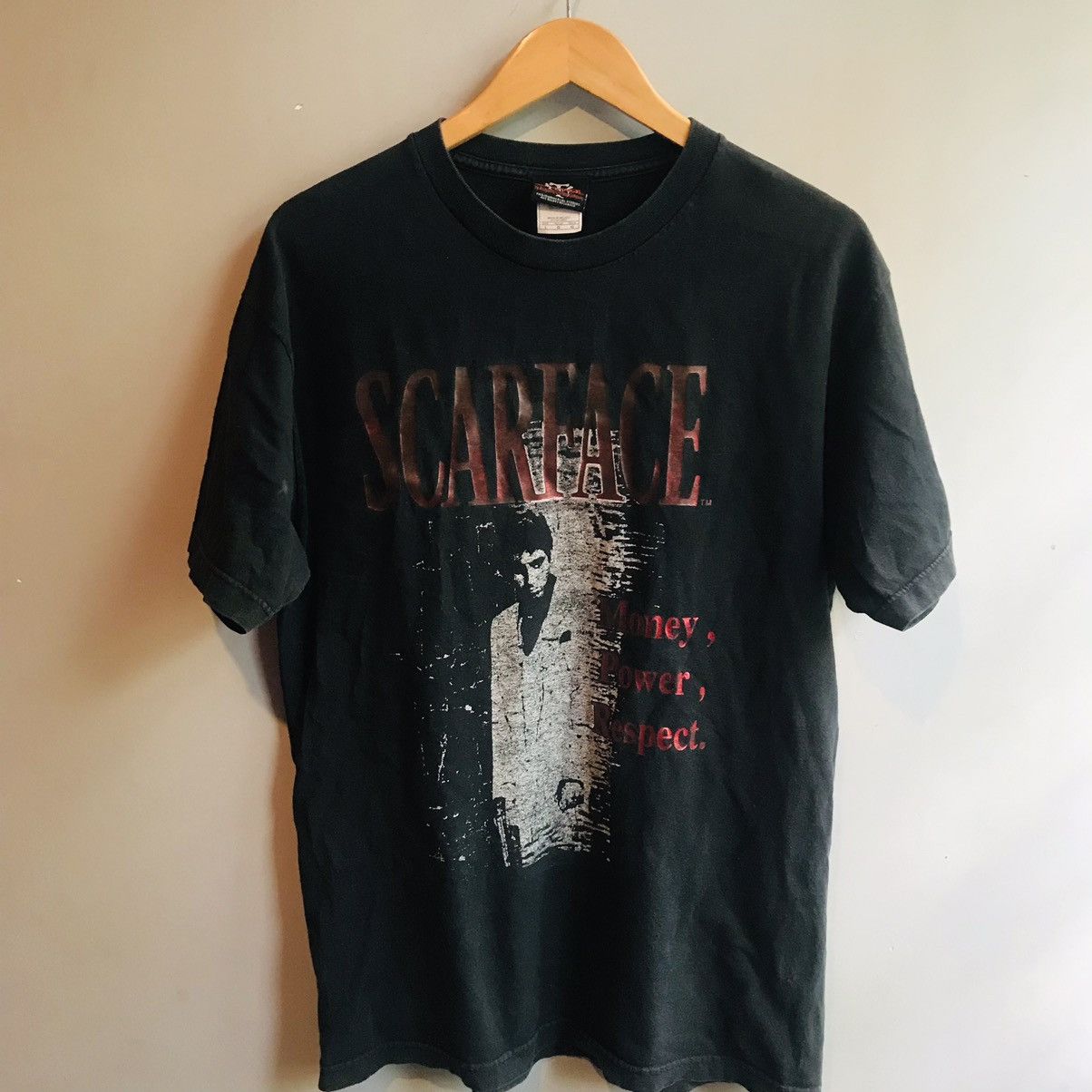 Universal Studios × Vintage Say Hello To My Little Friend. Size US L / EU 52-54 / 3 - 1 Thumbnail