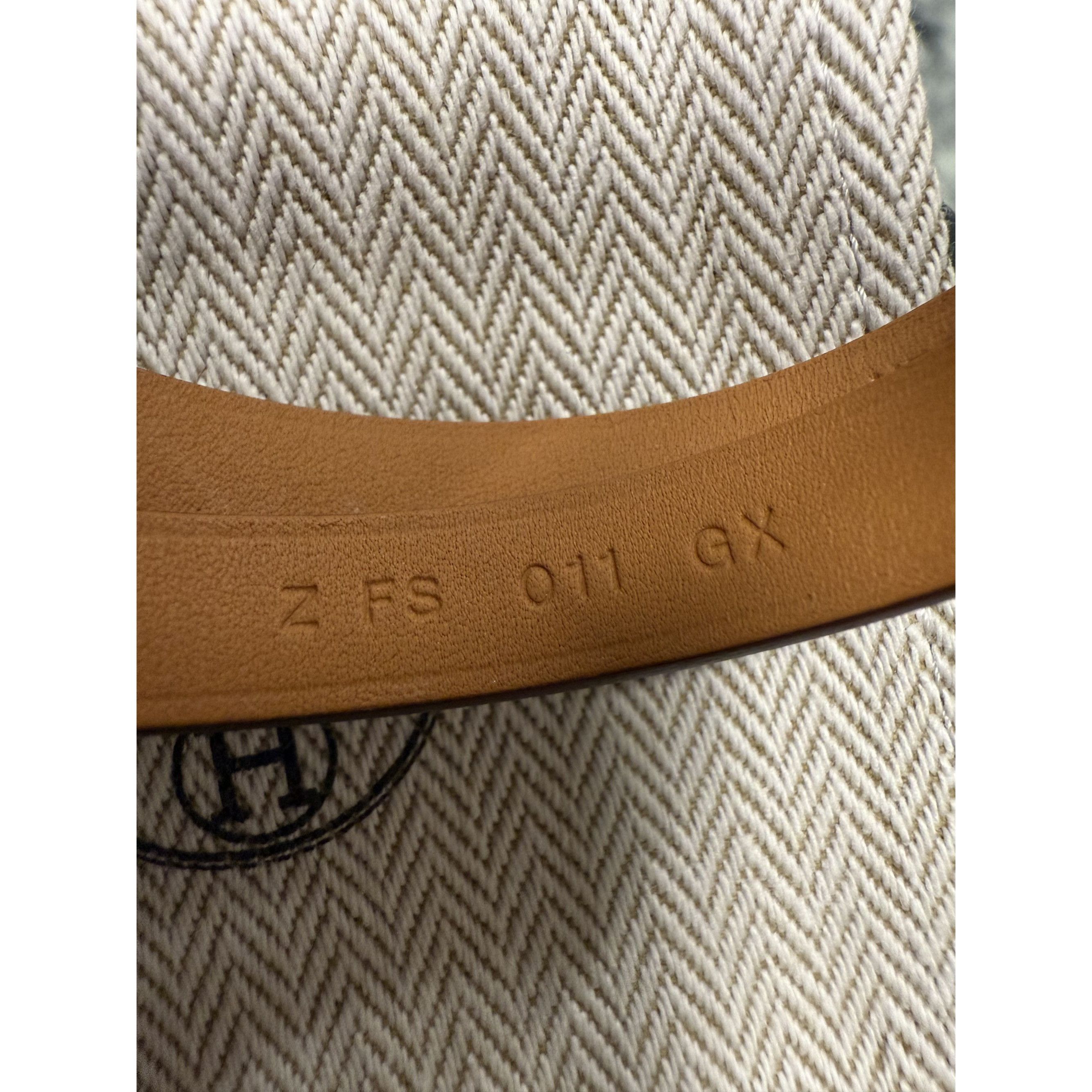 Hermes Hermès Kelly Double Tour Bracelet Leather & Gold Hardware Br Size ONE SIZE - 10 Thumbnail