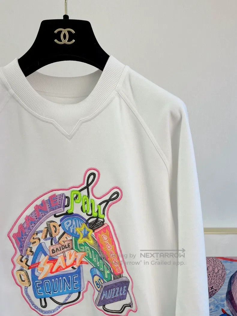 Hermes Hermes Painted Embroidered White Crewneck Sweatshirt Size XS / US 0-2 / IT 36-38 - 4 Thumbnail