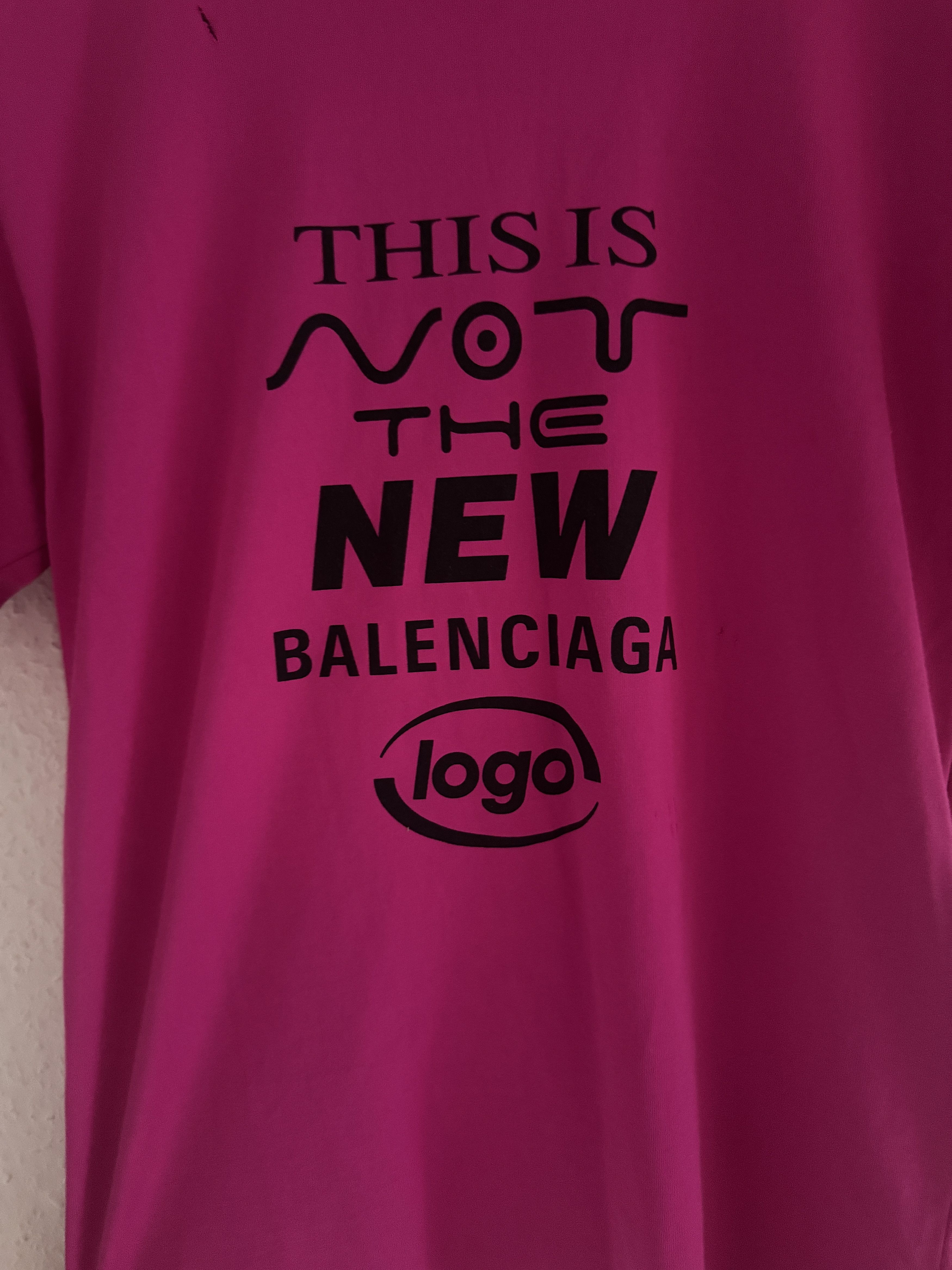 Balenciaga This Is Not The New Balenciaga T-Shirt Size US S / EU 44-46 / 1 - 8 Thumbnail