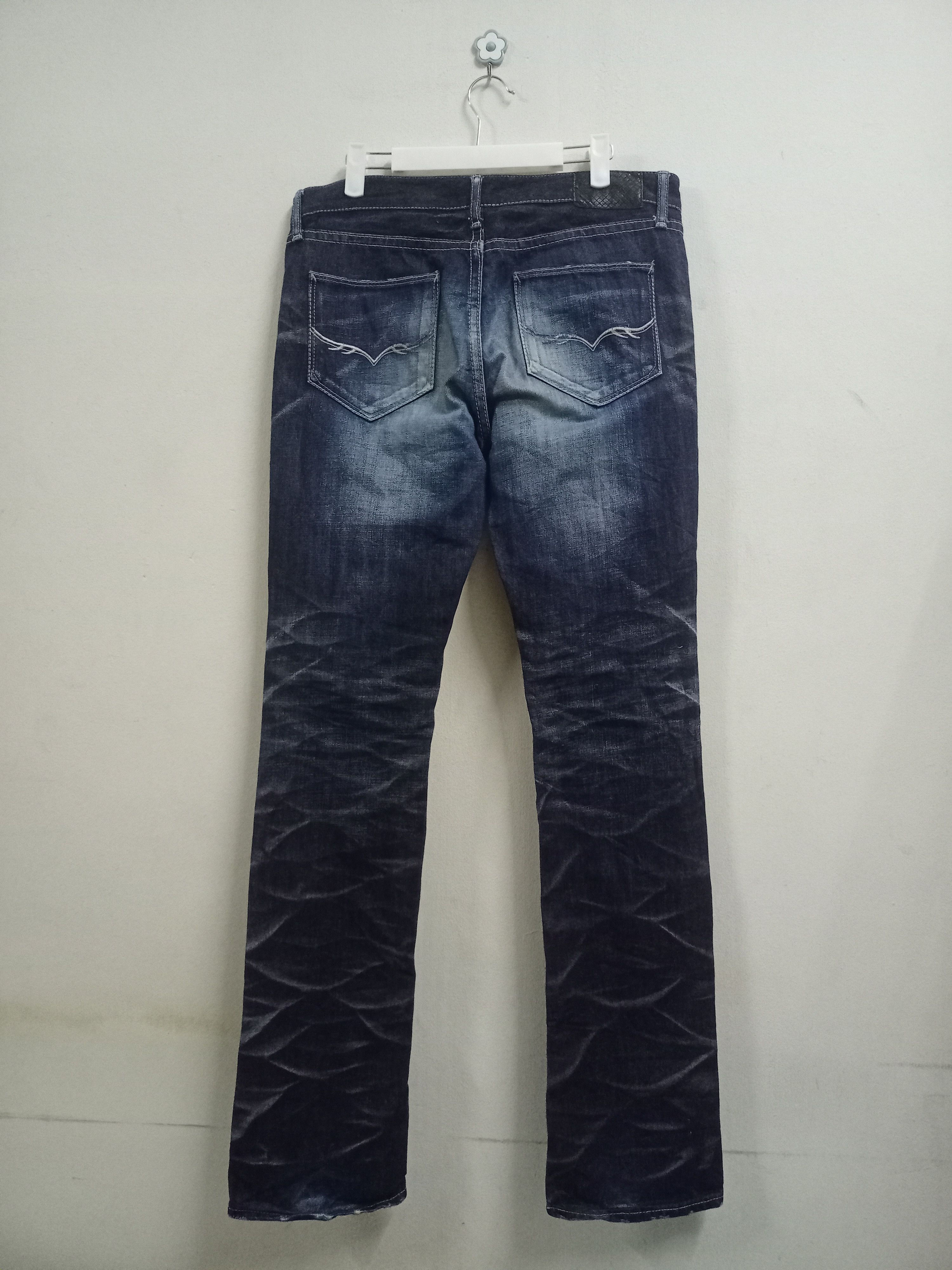 GOSTAR DE FUGA × Japanese Brand Vintage Japanese Gostar De Fuga Indigo Distressed Jeans Size US 33 - 15 Thumbnail