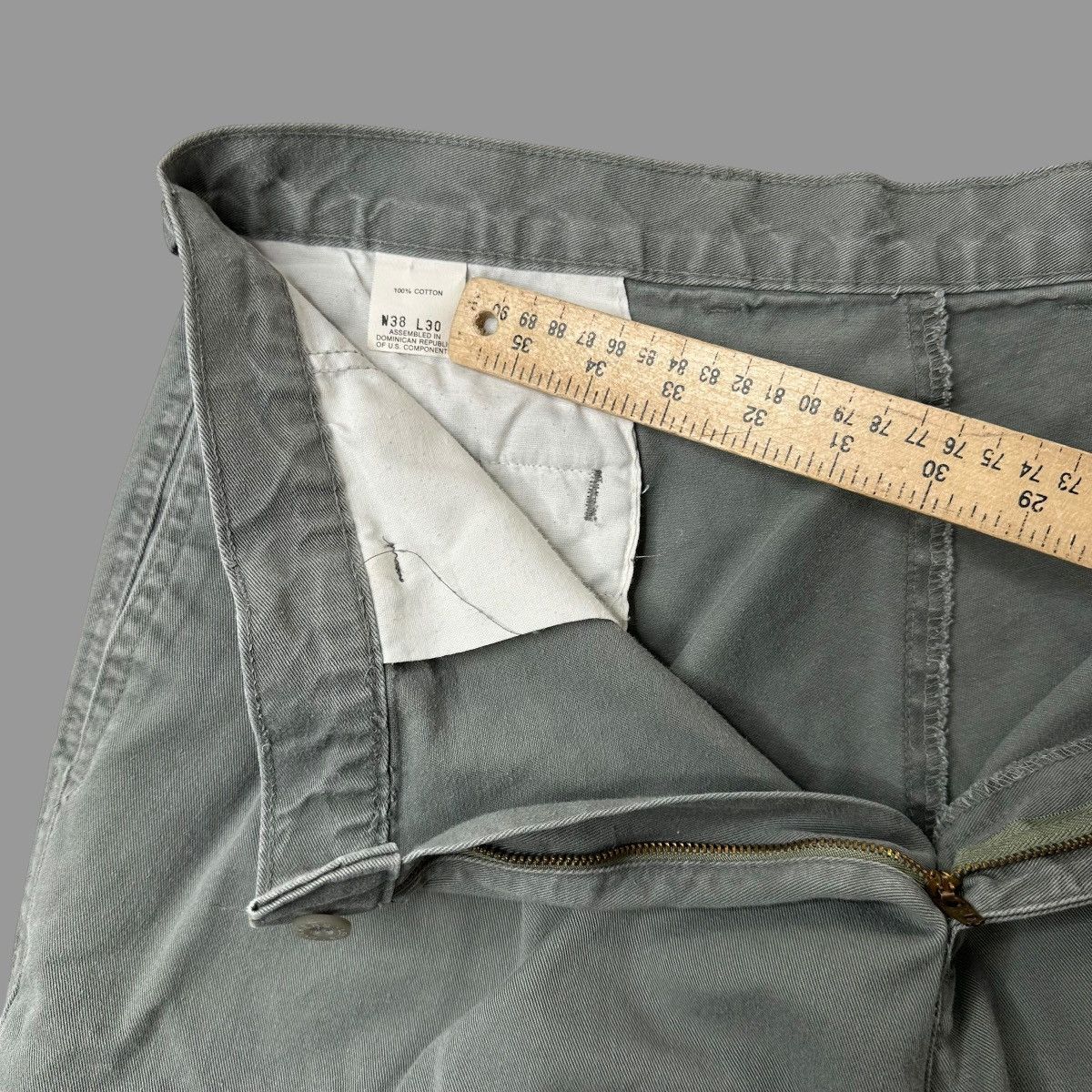 Dockers × Vintage Vintage baggy 90s dockers pants Size US 35 - 5 Thumbnail