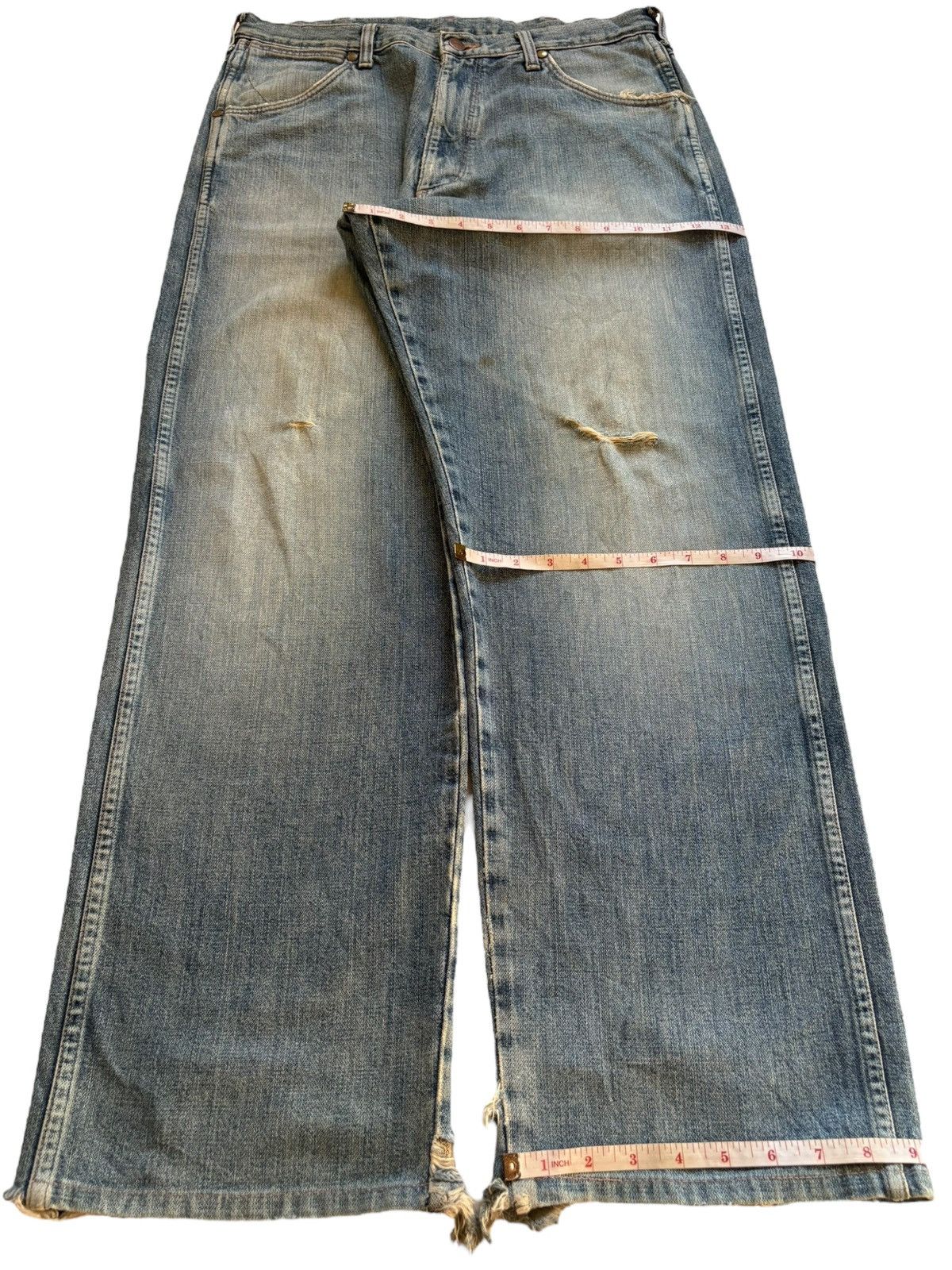 Japanese Brand × Wrangler Vintage Wrangler Rusty Mud Wash Distress Rip Baggy Jeans Size US 33 - 13 Thumbnail