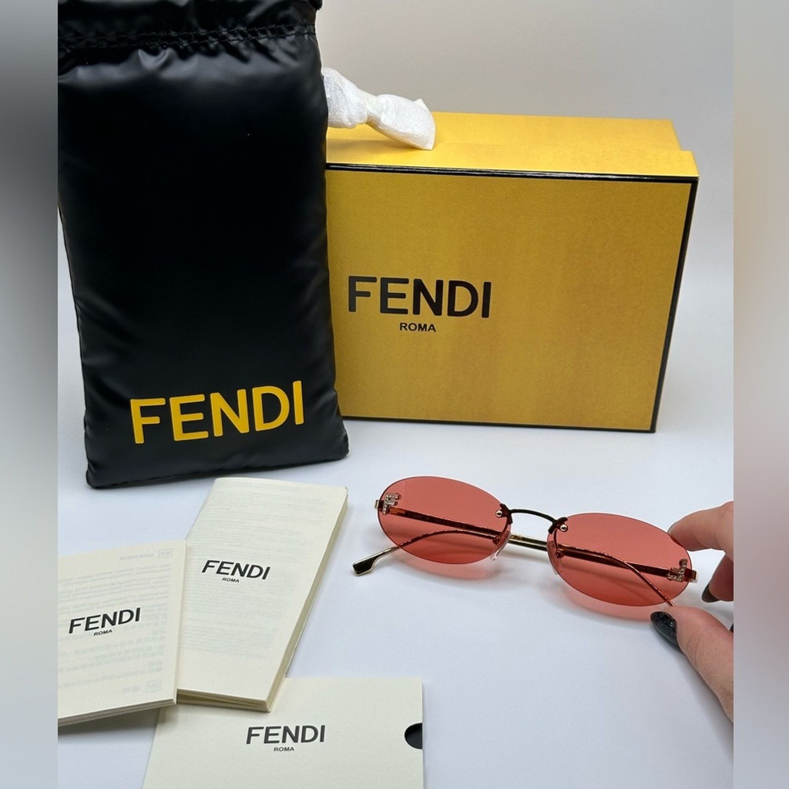 Fendi FENDI Sunglasses First Crystal FE4075US 30S Red Gold Women Size ONE SIZE - 11 Thumbnail
