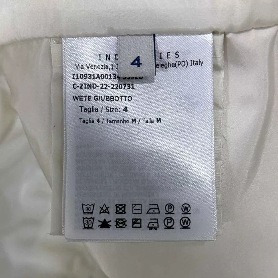 Moncler Moncler new cream logo arm sun protection jacket Size S / US 4 / IT 40 - 4 Thumbnail