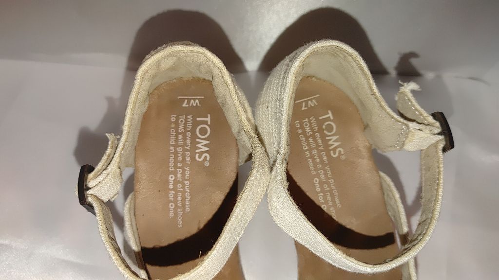 Toms Toms Clarissa Cork Wedge Sandal Size 7W Size US 7 / IT 37 - 7 Thumbnail
