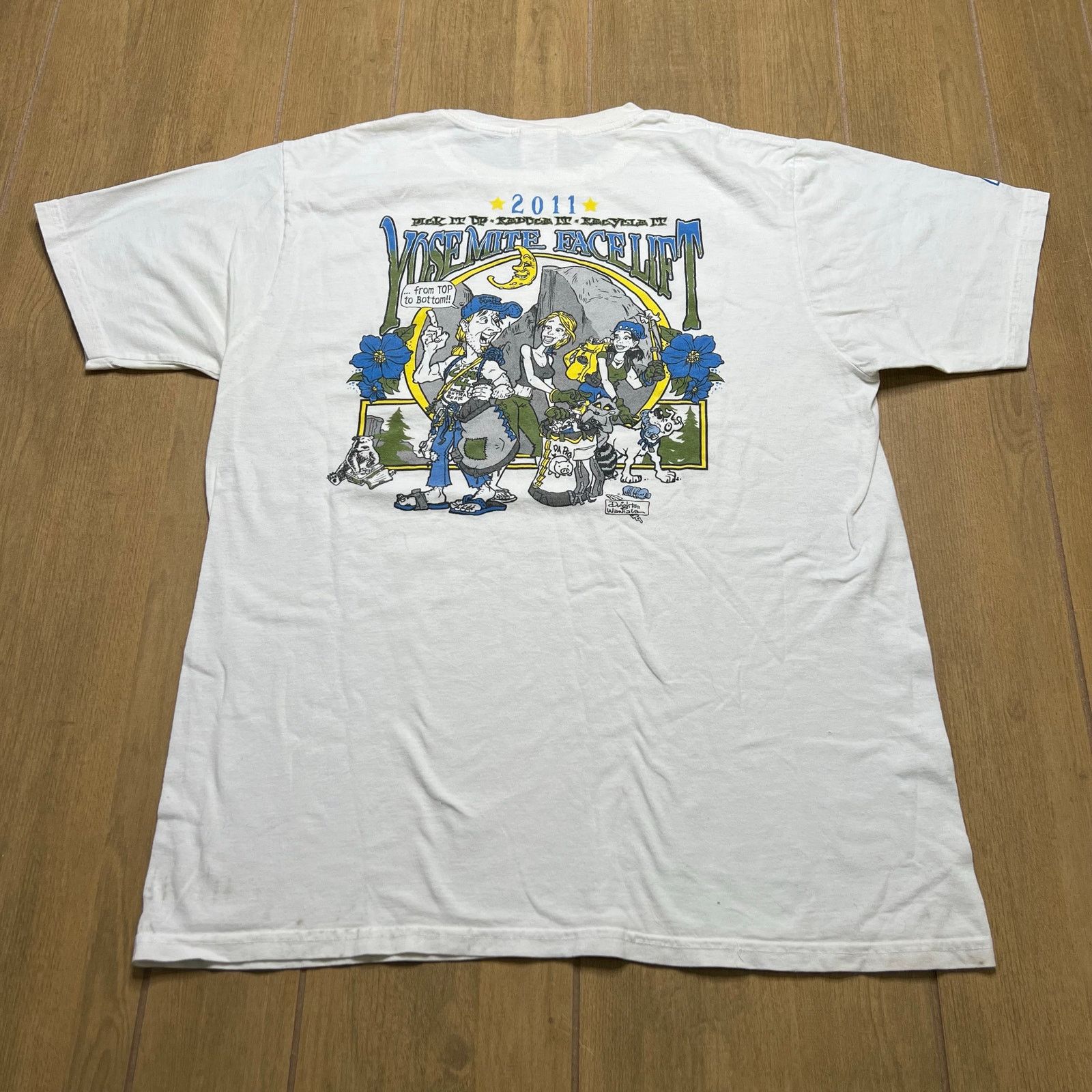 Anvil Vintage t-shirt Sz L Yosemite Facelift organic cotton Size US L / EU 52-54 / 3 - 1 Thumbnail