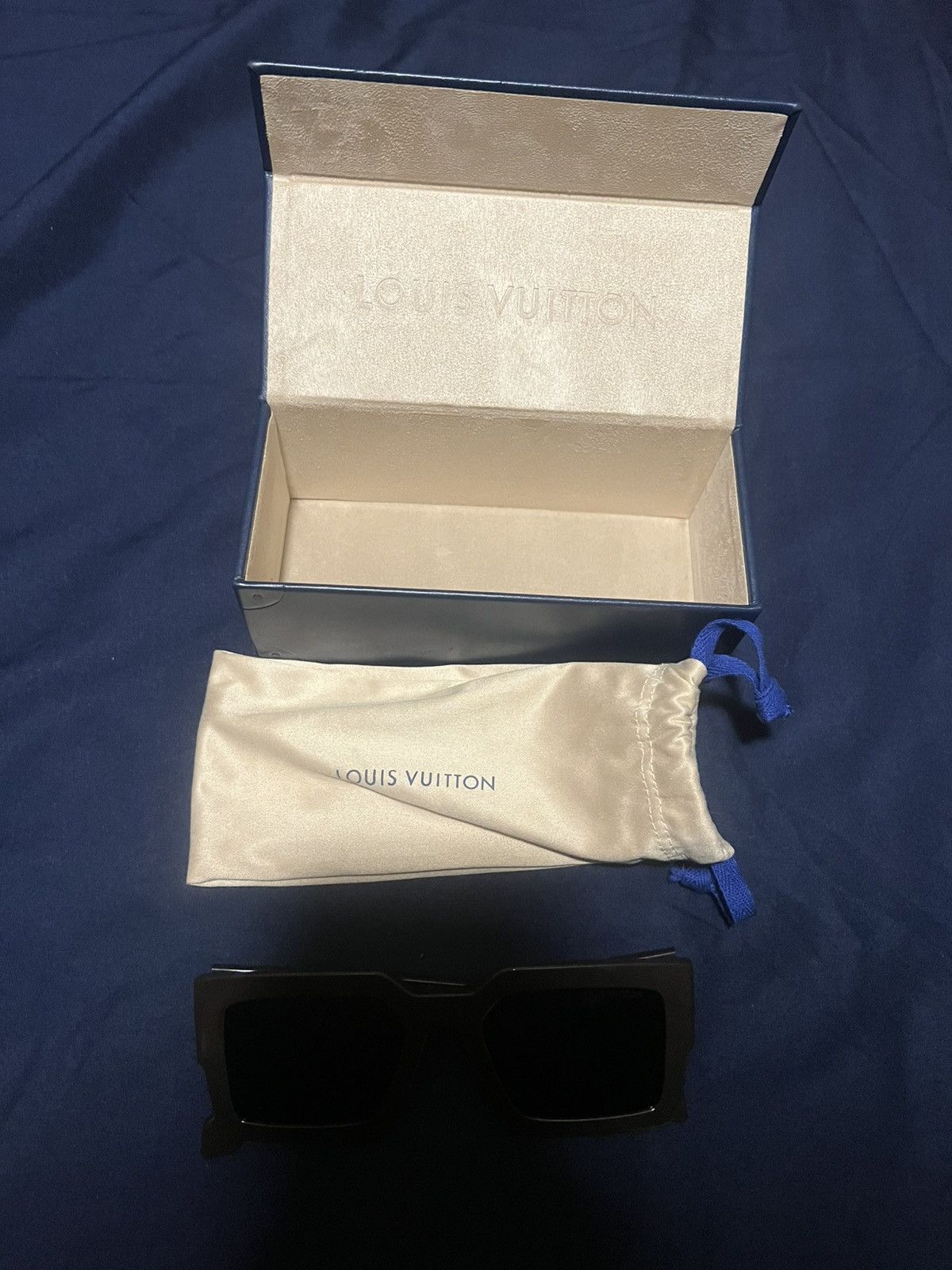 Louis Vuitton LV Clash Square Sunglasses Size ONE SIZE - 5 Thumbnail