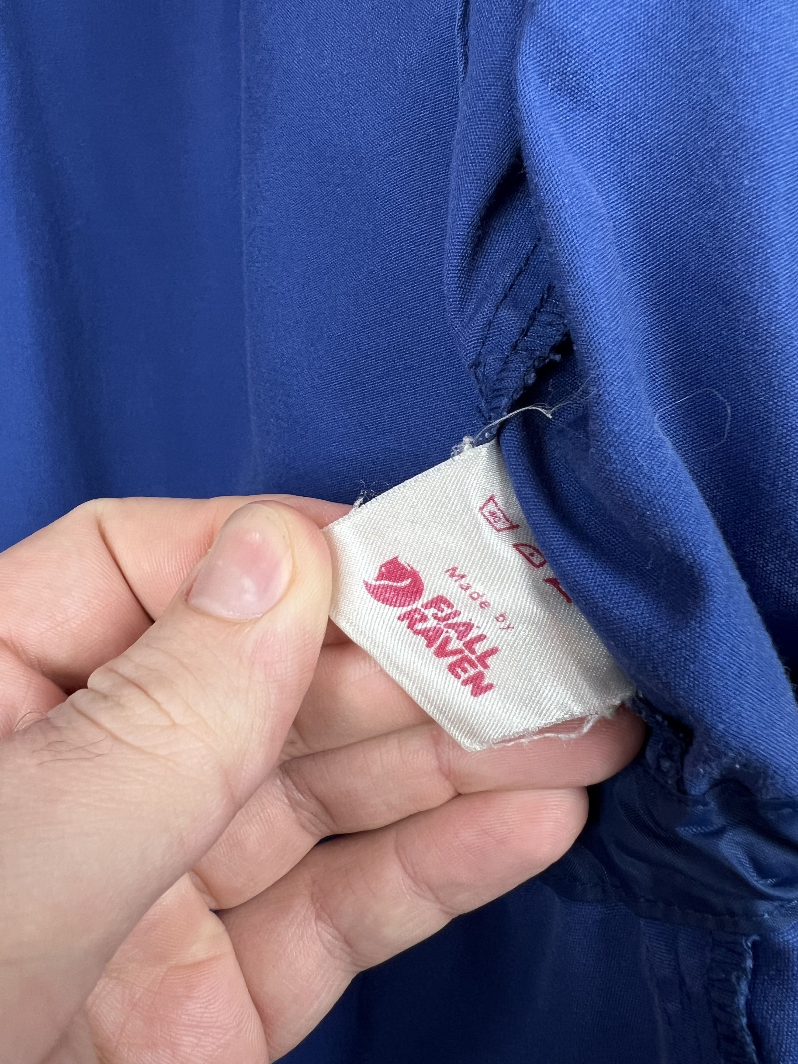 Fjallraven Fjallraven rare vintage jacket multi packet 90 hype Size US L / EU 52-54 / 3 - 4 Thumbnail