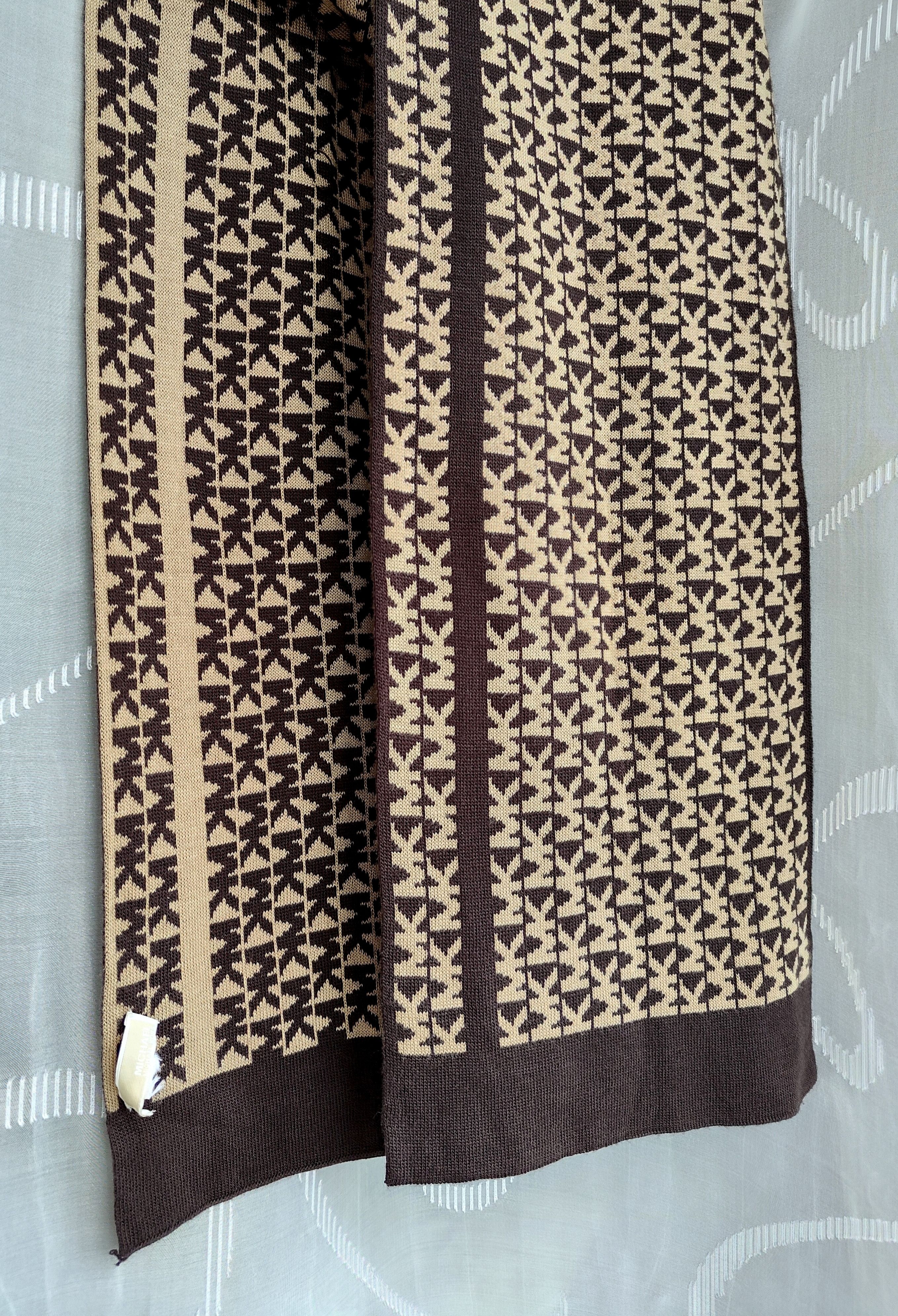 Michael Kors Women's scarf Michael Kors monogram scarf MK Size ONE SIZE - 1 Thumbnail
