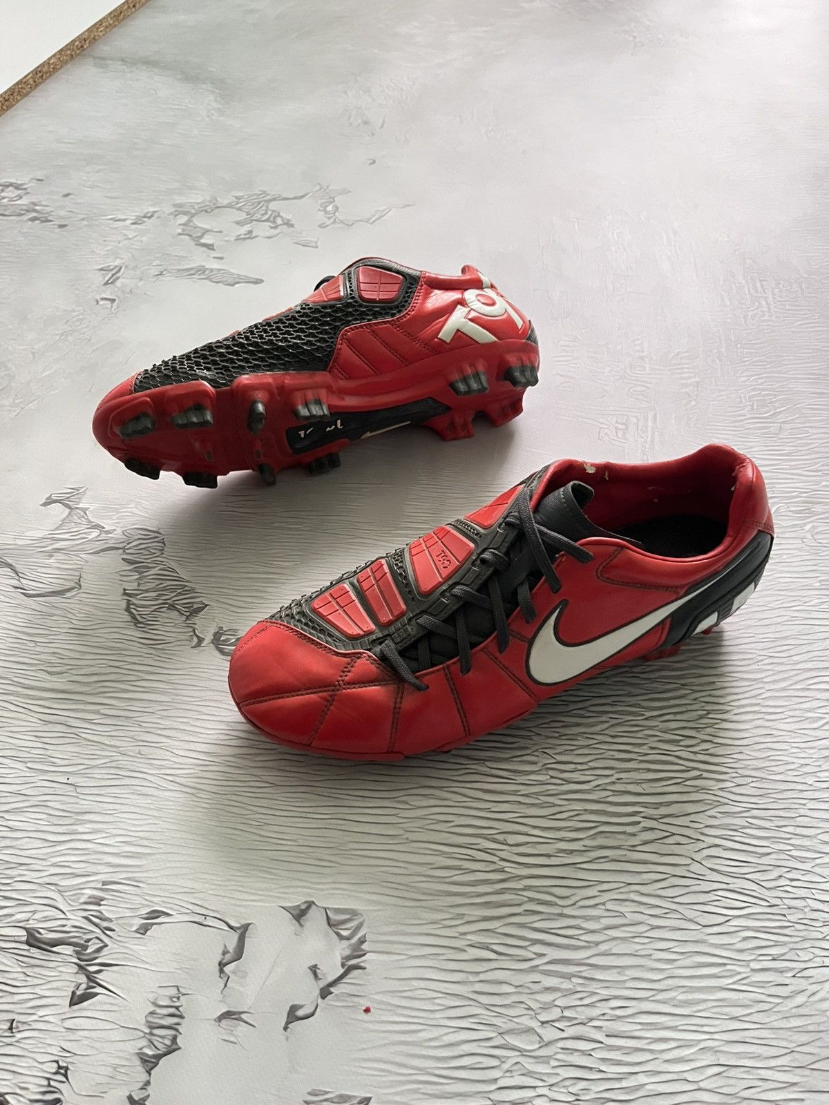 Nike Nike Total 90 Shoot III Vintage Football Soccer Boots Red Size US 10.5 / EU 43-44 - 2 Thumbnail