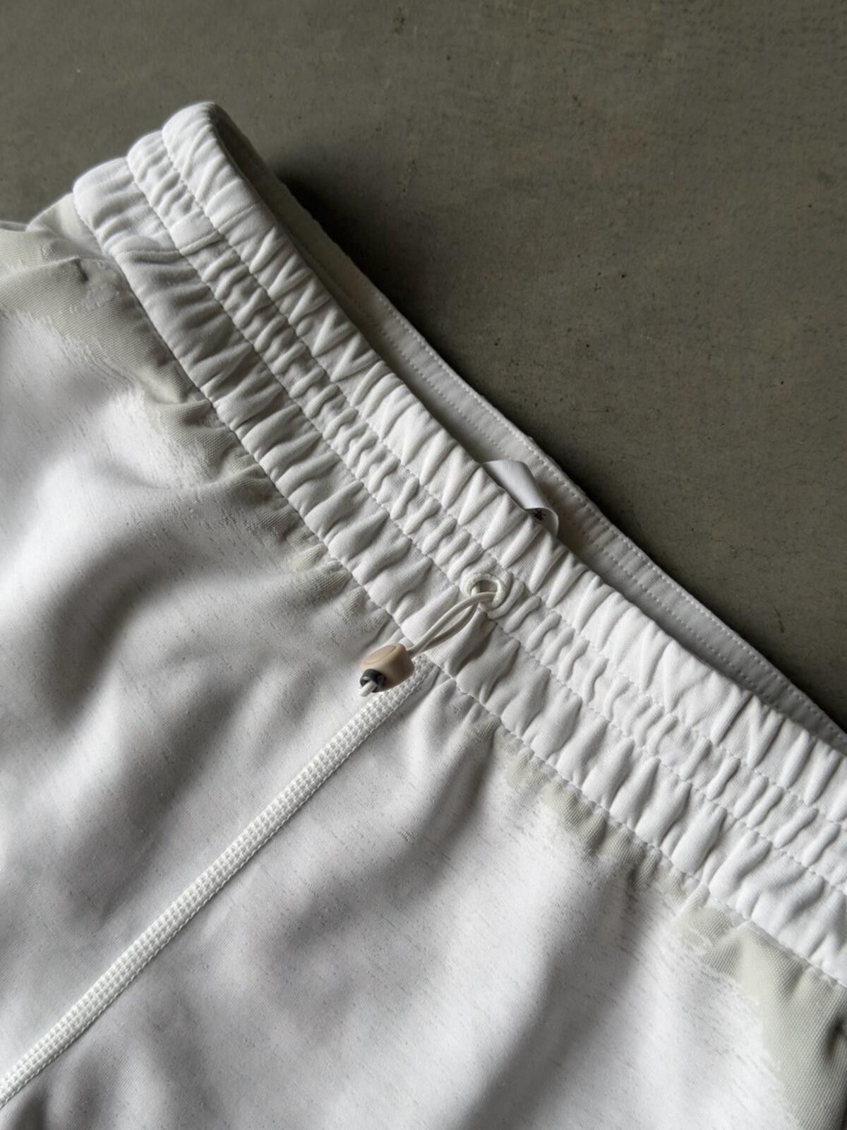 Lululemon Lululemon / Wide Leg Lounge Pants / Ivory Size 28" / US 6 / IT 42 - 2 Thumbnail