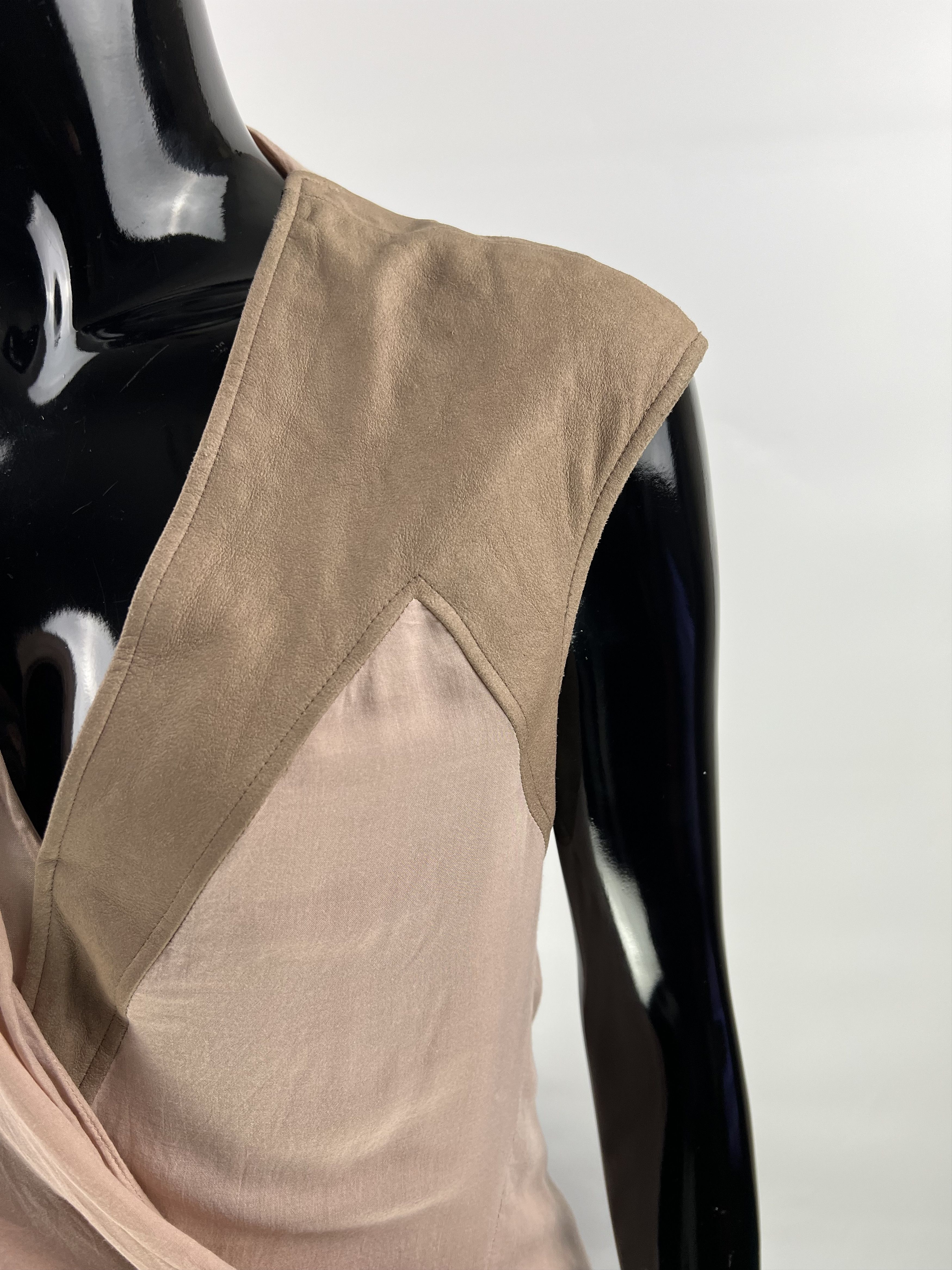 Helmut Lang Helmut Lang Asymmetrical Ruched Sleeveless Blouse Leather Size S / US 4 / IT 40 - 4 Thumbnail