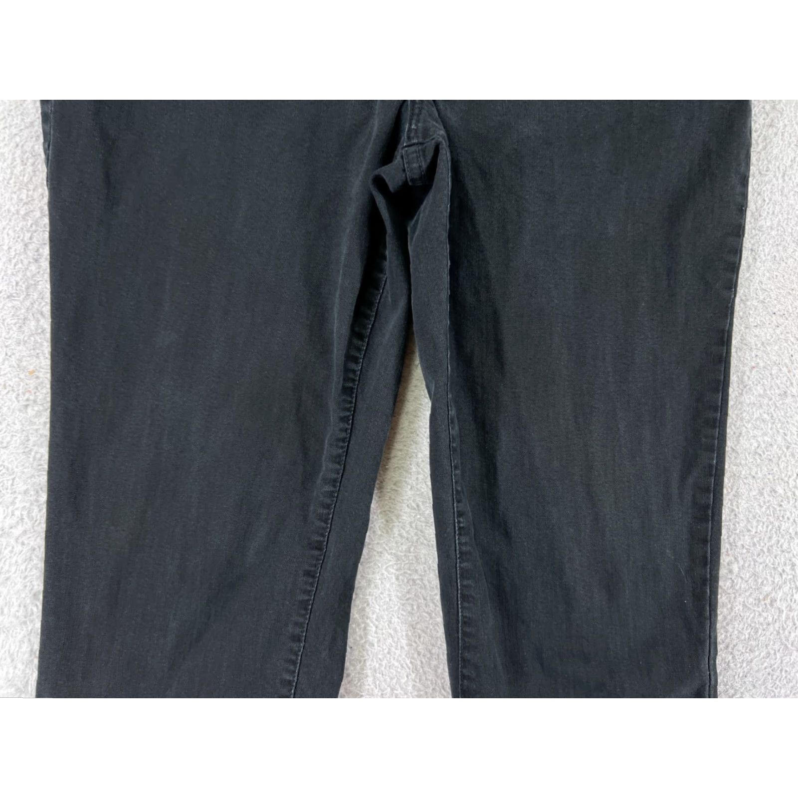 NYDJ NYDJ Not Your Daughters Jeans Capri Pants Womens 10 Black Cotton Blend 30x20 Denim Capri Jeans Vintage No N/A Size 32" / US 10 / IT 46 - 6 Thumbnail