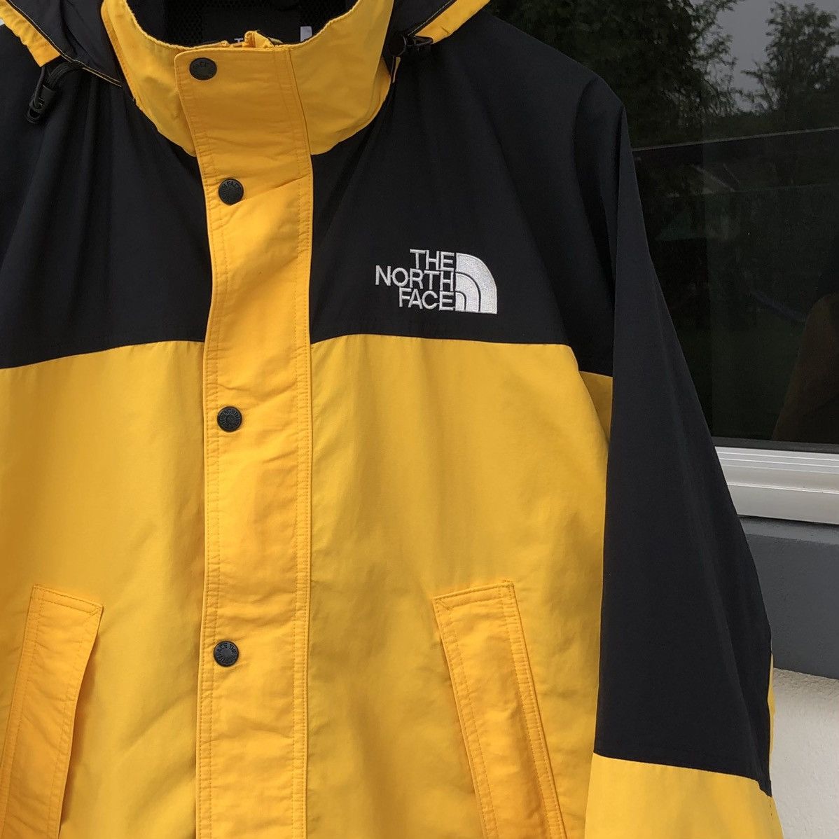The North Face Vintage The North Face Mountain Light Anorak Jacket Size US M / EU 48-50 / 2 - 4 Thumbnail