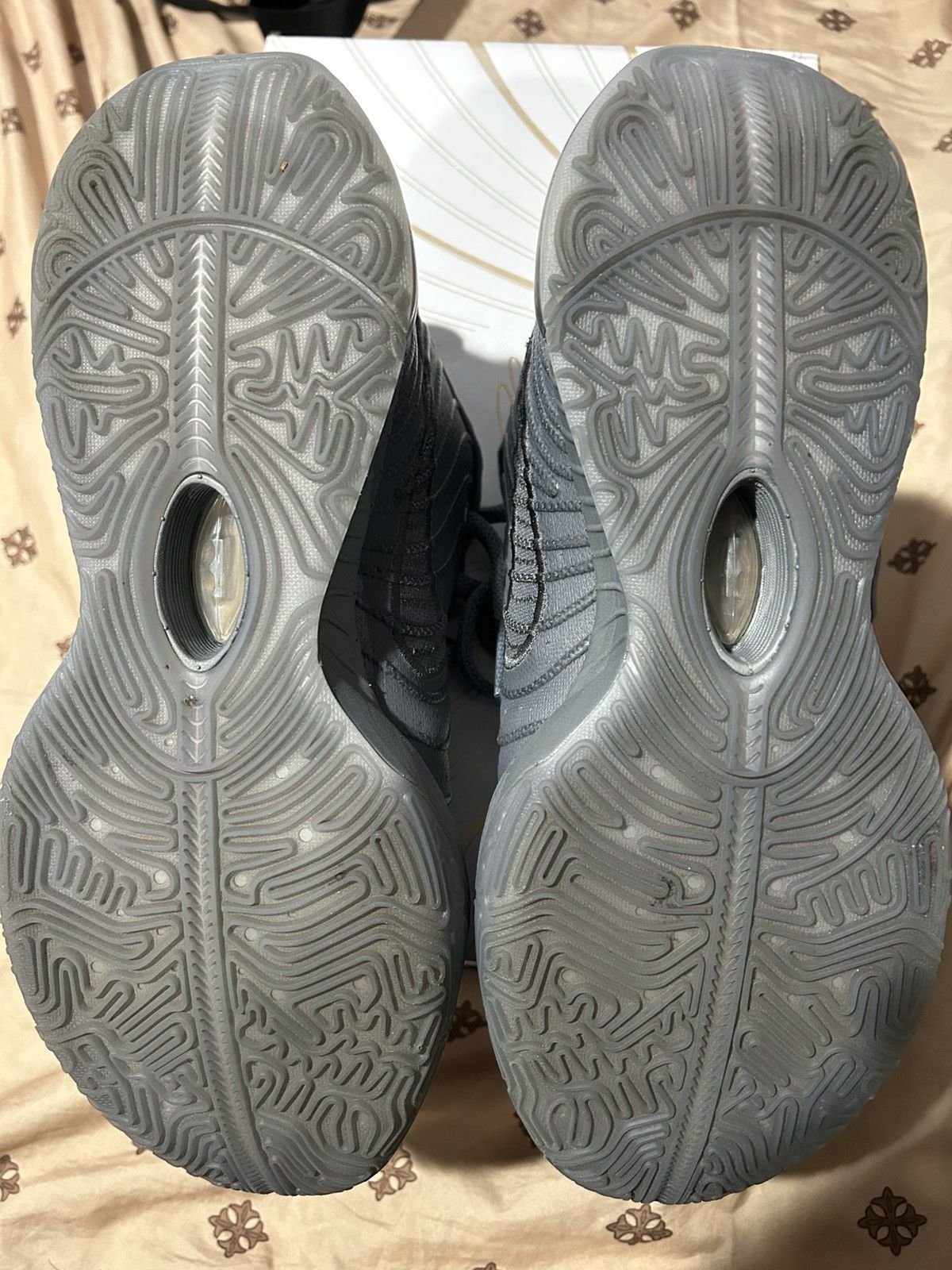 Nike Lebron XXI Size US 9 / EU 42 - 8 Thumbnail