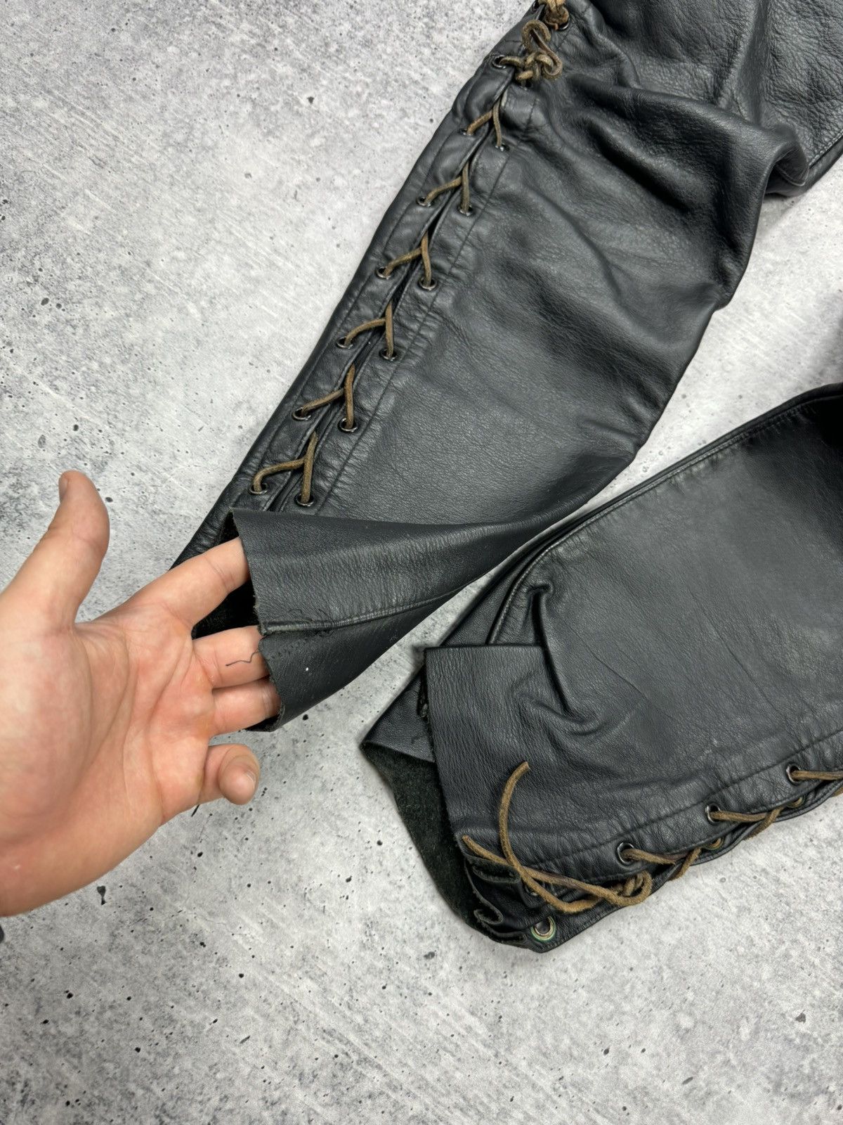 Genuine Leather × Vintage Vintage 90’s Y2K Style Casual Cowboy Genuine Leather Pants Size US 31 - 7 Thumbnail