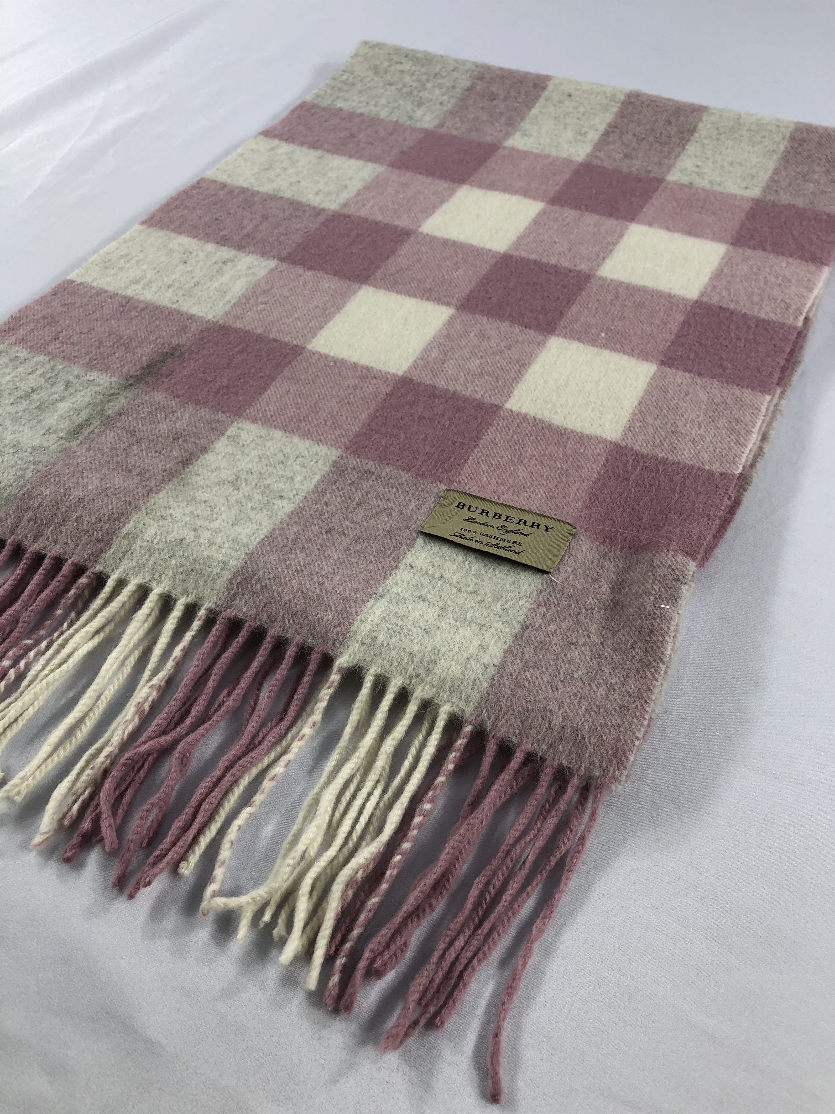 Burberry Vintage Burberry Scarf/Muffler/Neckwear MF1657 Size ONE SIZE - 3 Thumbnail