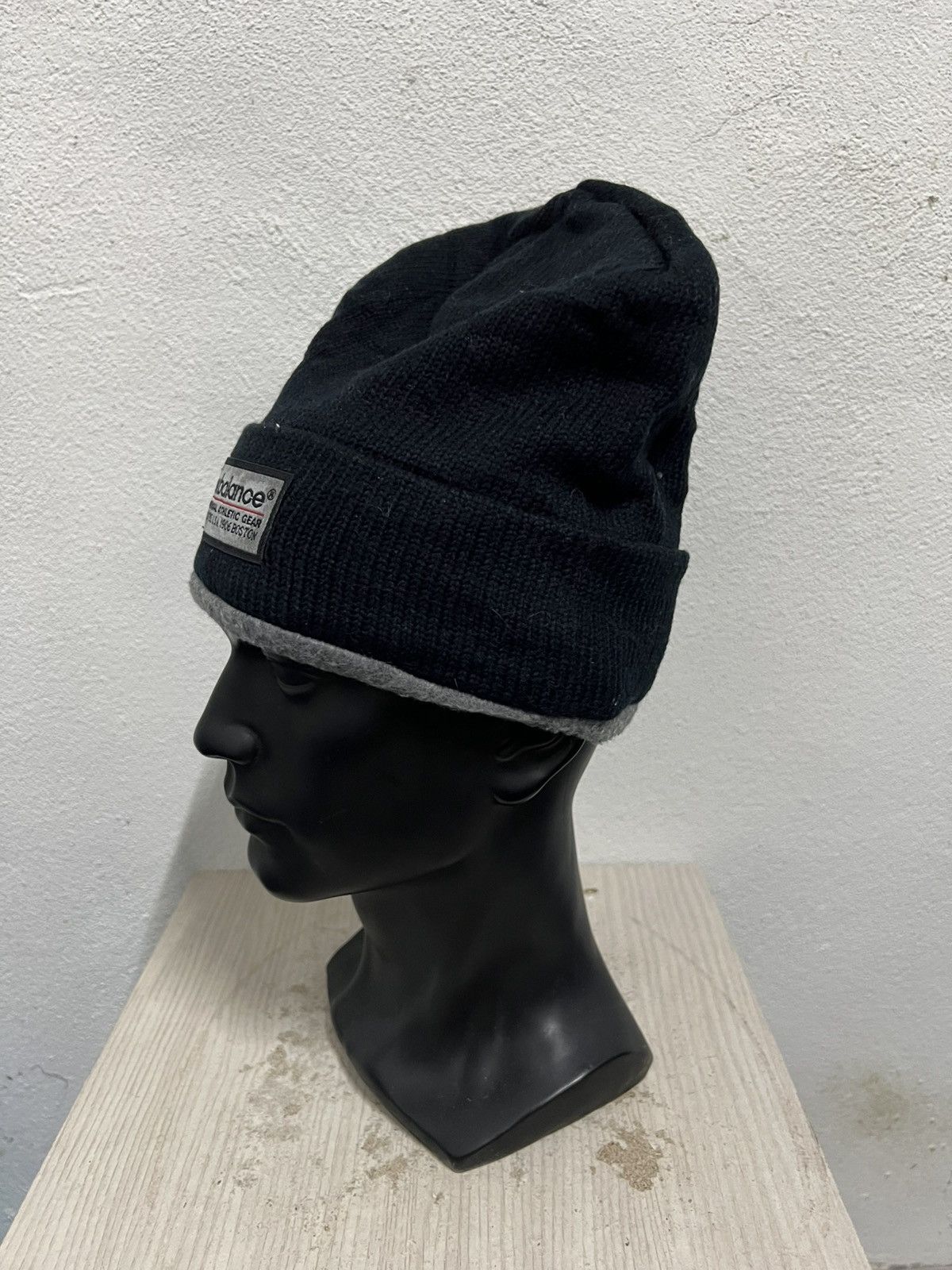 New Balance Vintage New Balance Beanie Hat Size ONE SIZE - 3 Thumbnail