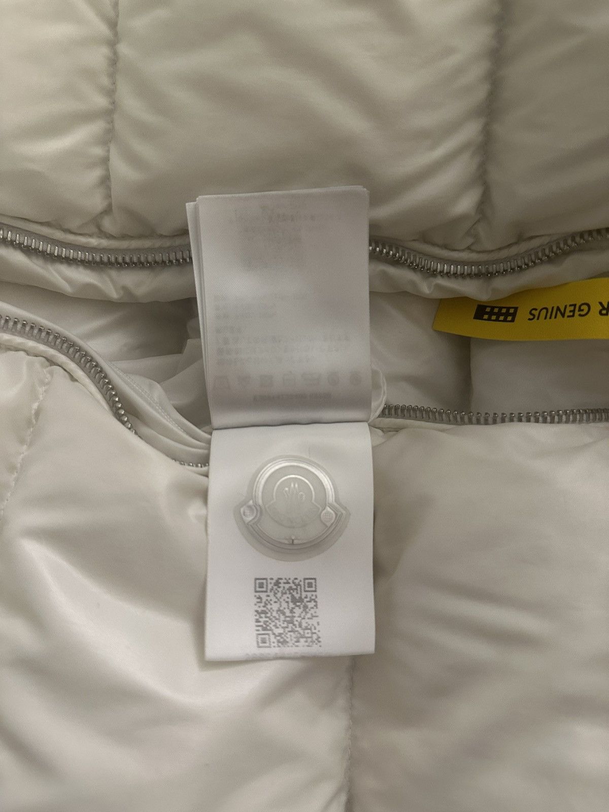 1017 ALYX 9SM × Moncler Alyx Moncler Genius Sirus Giubbuto Buckle Jacket Size US M / EU 48-50 / 2 - 24 Thumbnail