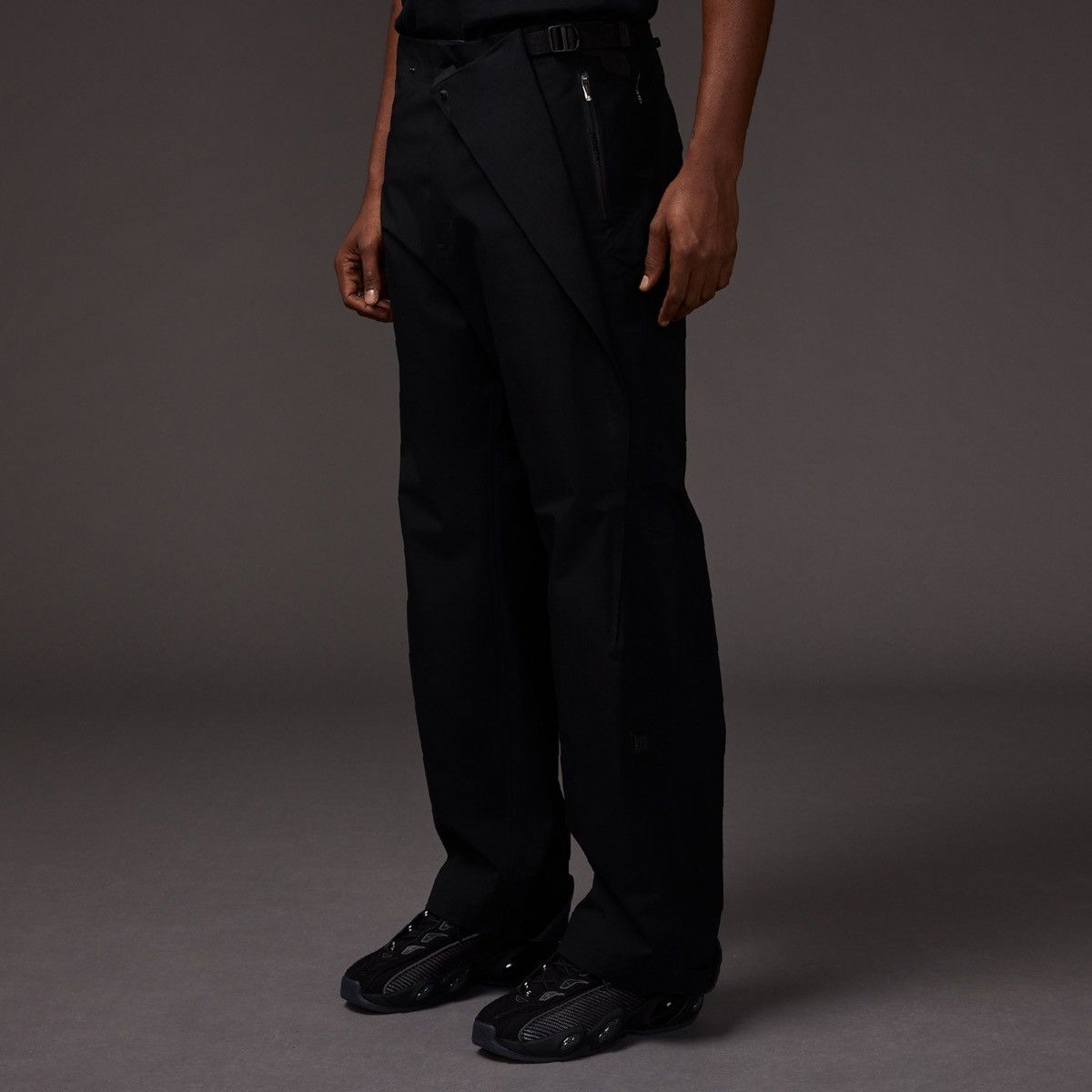 NOCTA × Nike Nike × NOCTA Code Prestigious Fold Pants Black Men's sz L Size US 34 / EU 50 - 4 Thumbnail