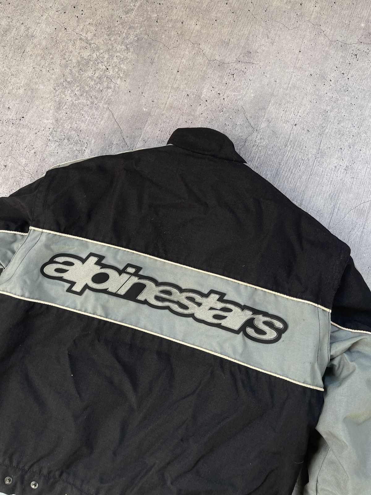 Vintage Vintage distressed Alpinestars biker leather jacket Size US L / EU 52-54 / 3 - 9 Thumbnail