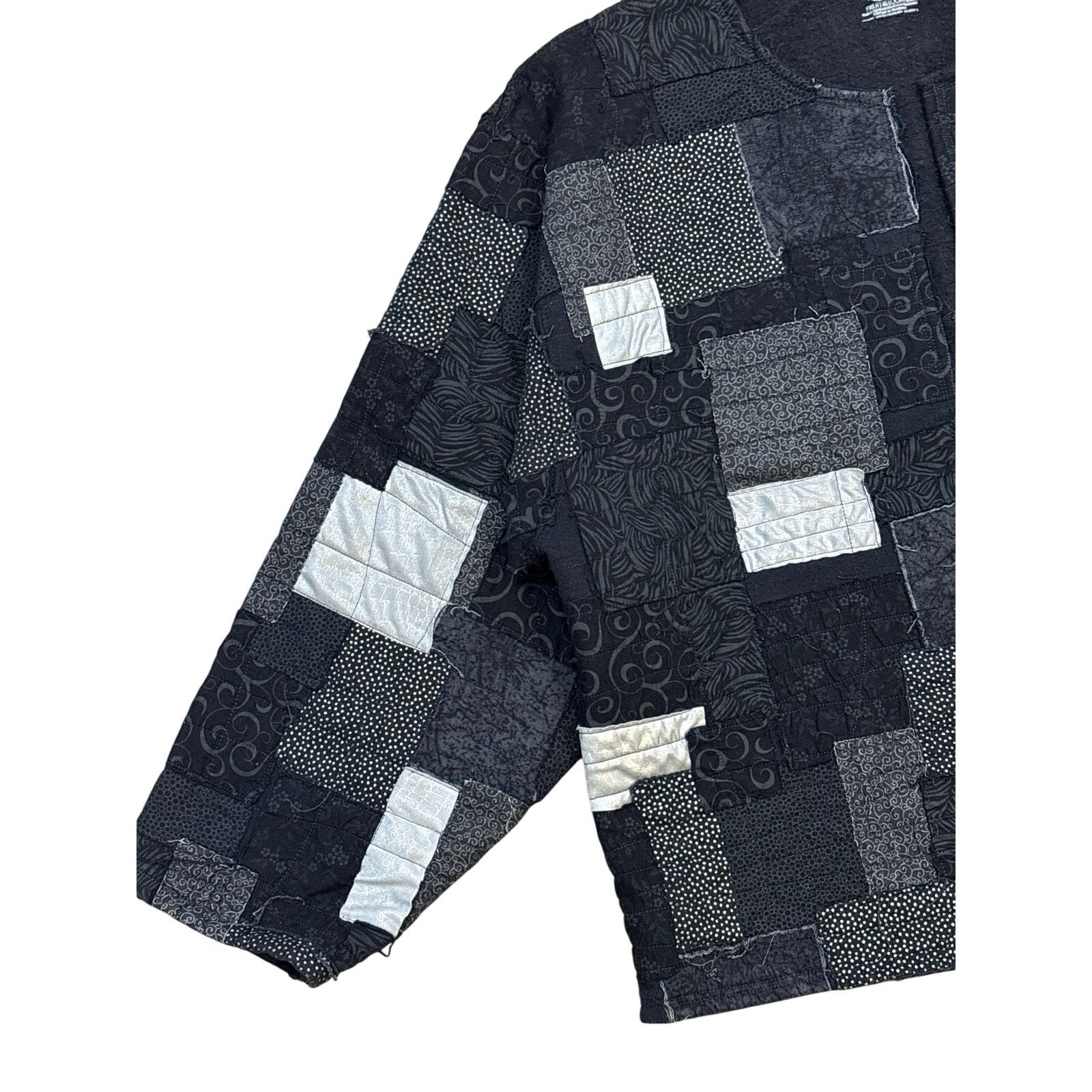 Handmade Vintage 90s handmade patchwork quilt sweatshirt open sweater Size M / US 6-8 / IT 42-44 - 2 Thumbnail