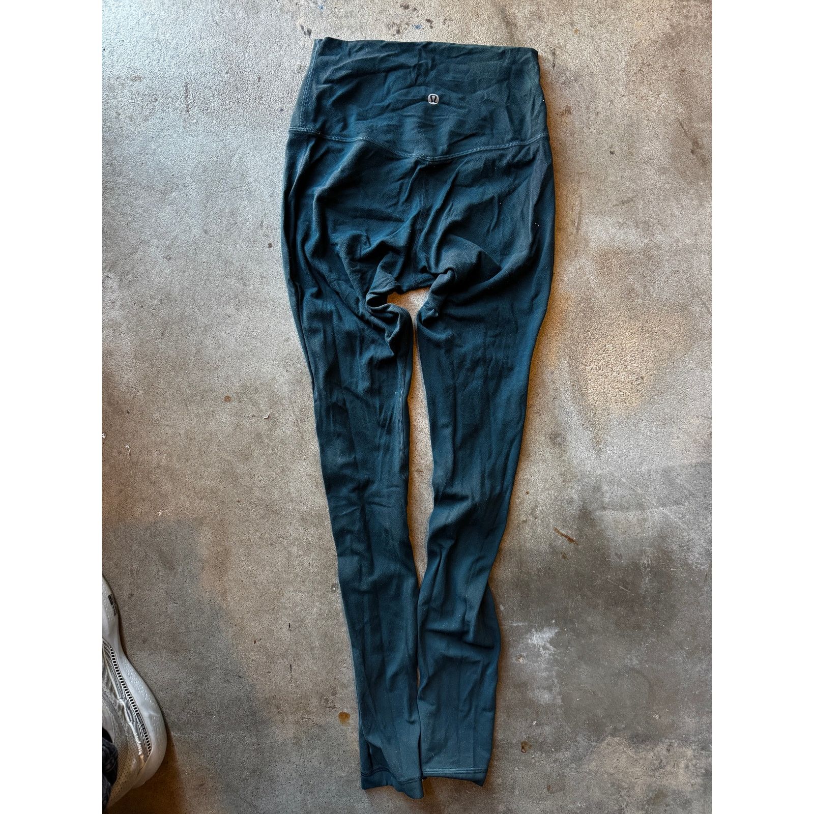 Lululemon Lululemon Green Leggings (4) Size 27" / US 4 / IT 40 - 2 Thumbnail