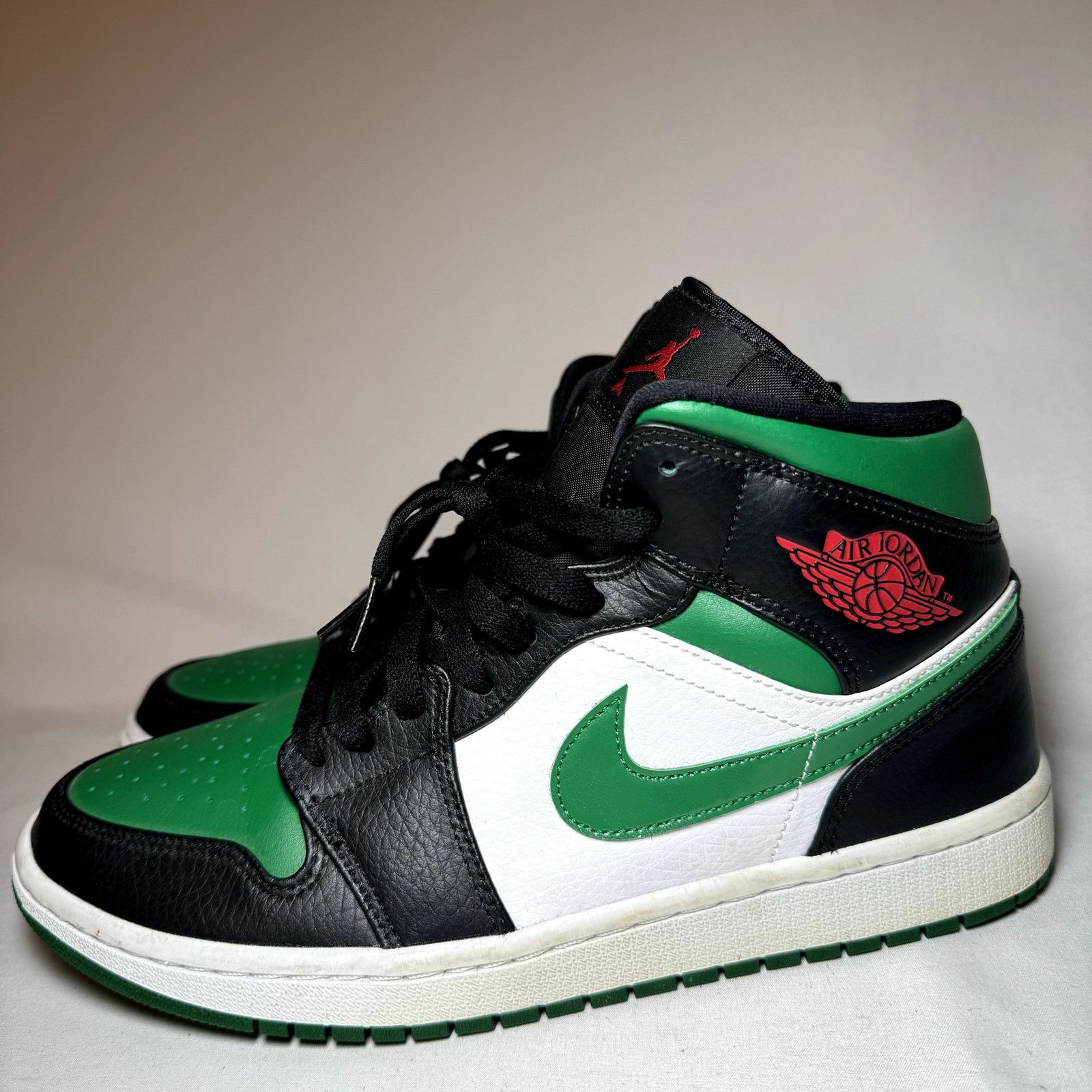 Jordan Brand × Nike Size 9 - Nike Air Jordan 1 Mid Pine Green Men's Shoes Size US 9 / EU 42 - 9 Thumbnail