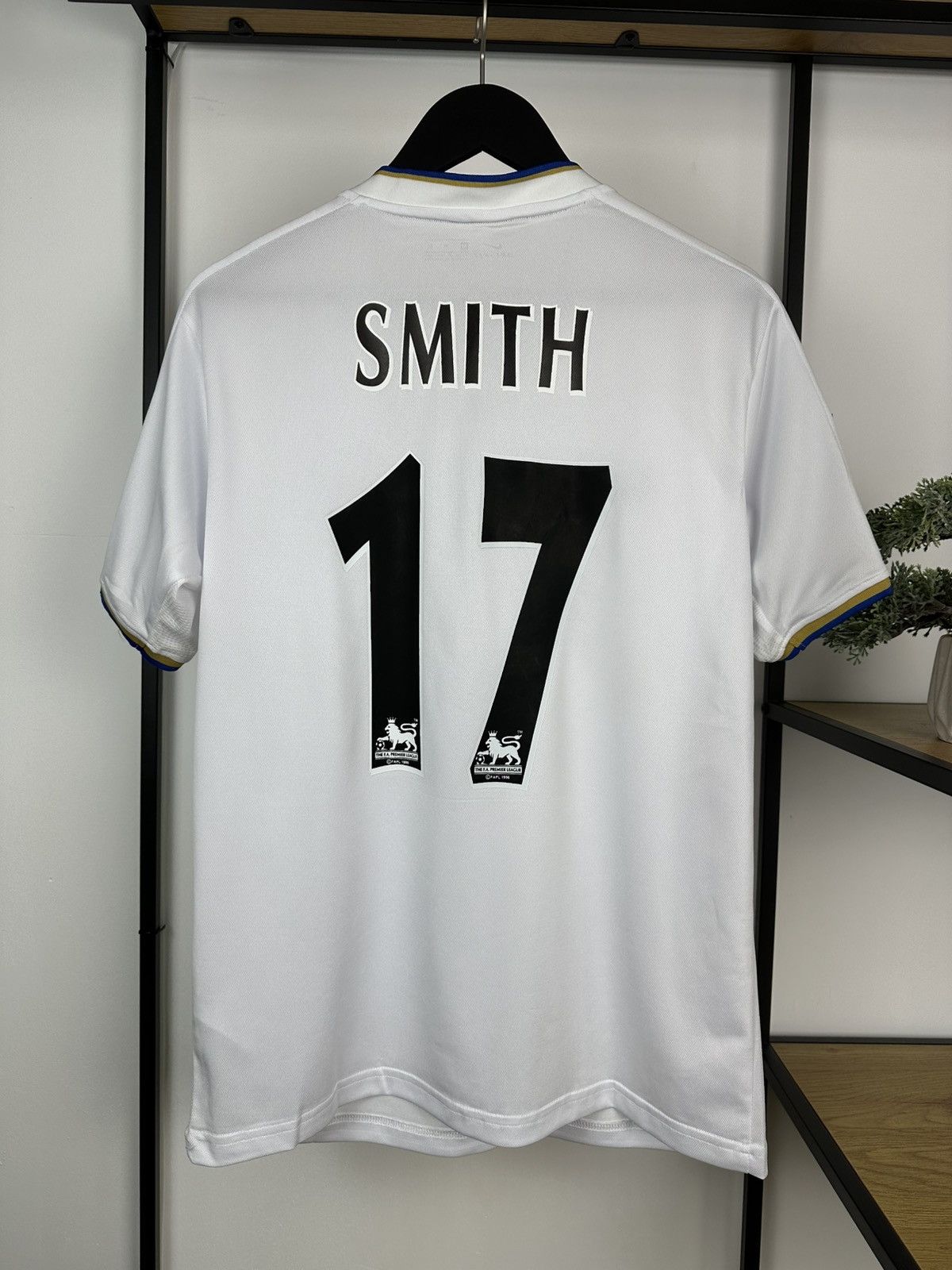 Nike Leeds United #17 Smith Football Jersey Soccer shirt Men’s M Size US M / EU 48-50 / 2 - 1 Thumbnail