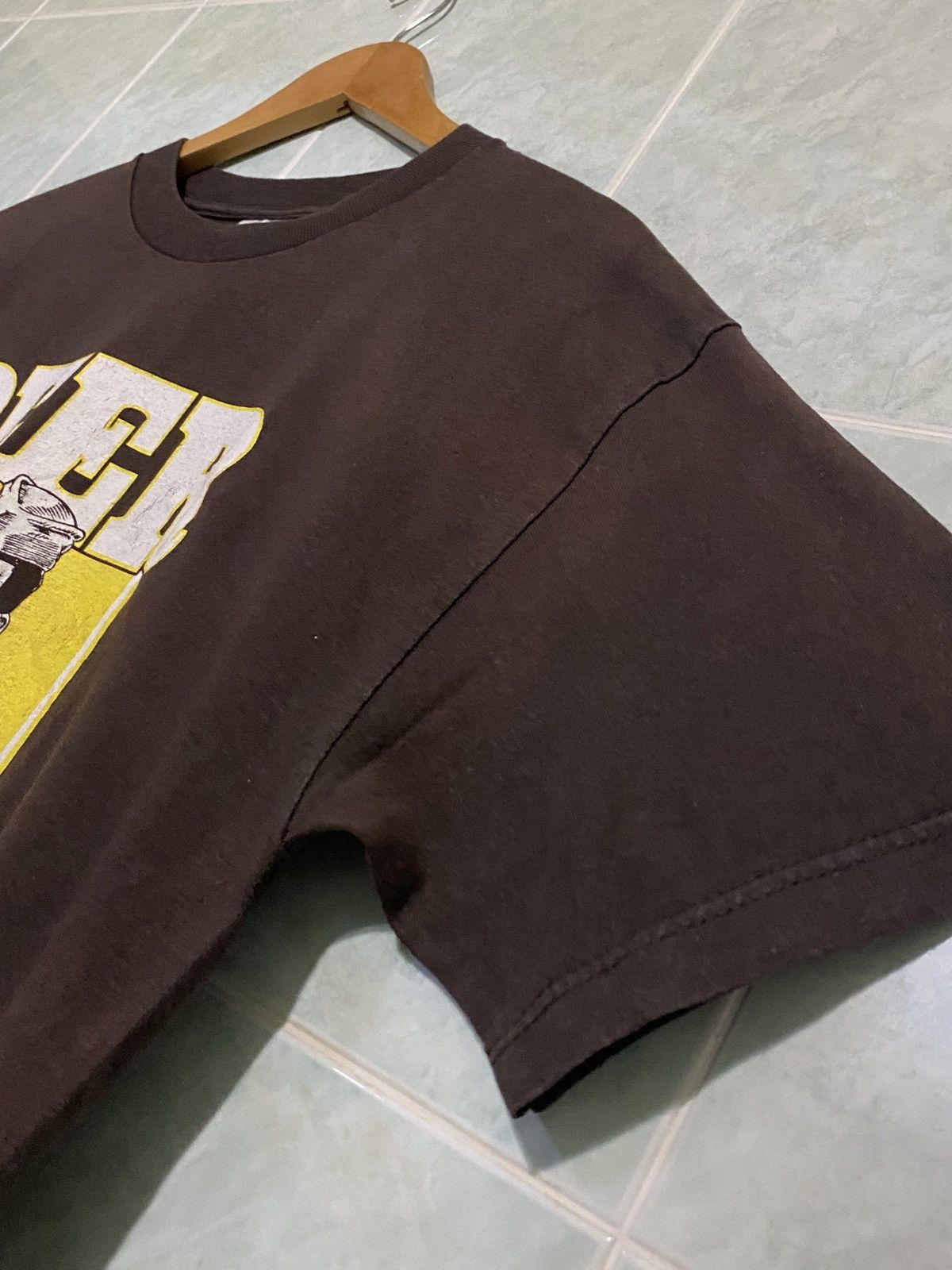 Vintage Vintage Humor BEER Now Cheaper Than Gas Tshirt Size US L / EU 52-54 / 3 - 5 Thumbnail