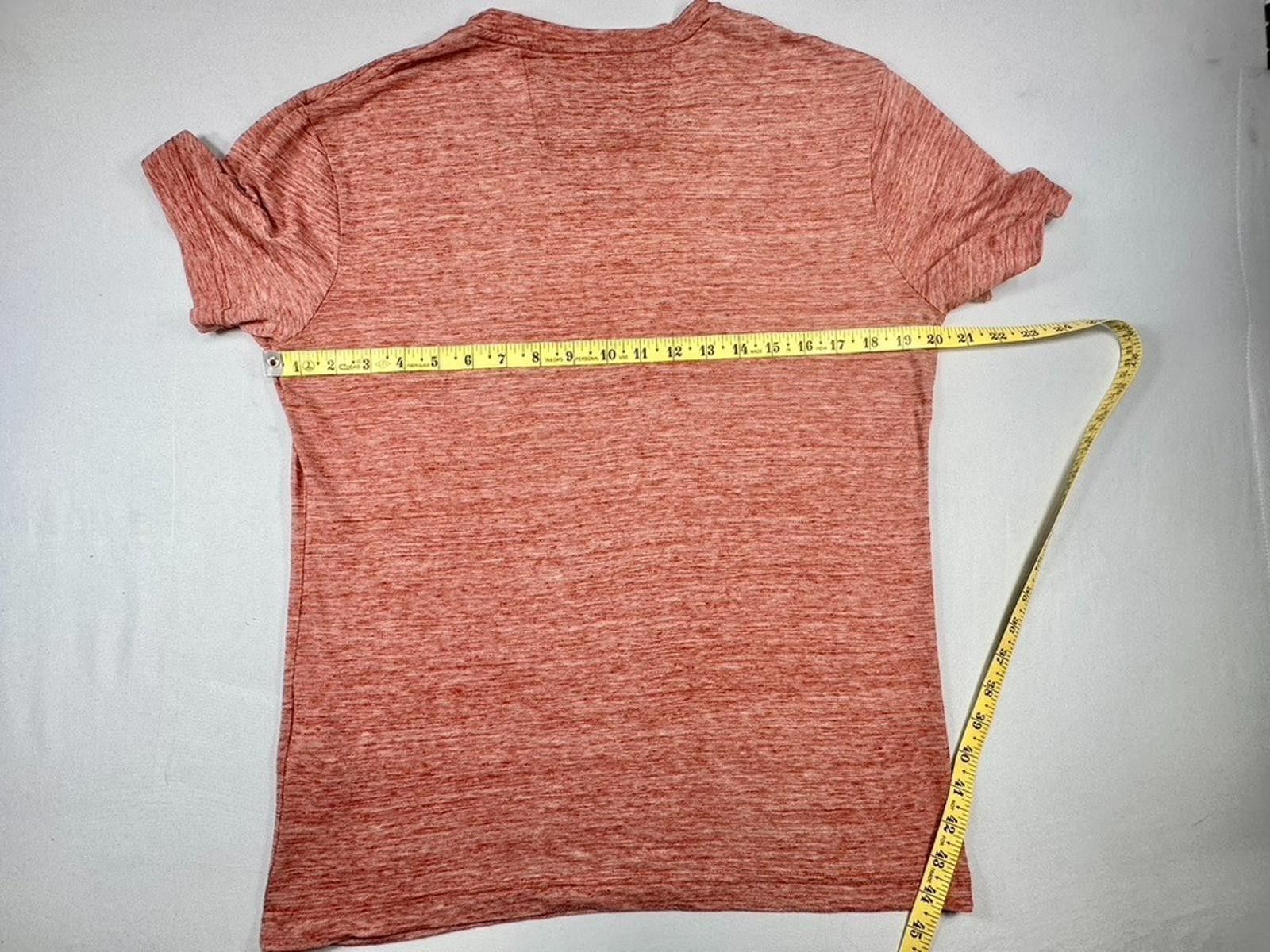 Banana Republic Banana Republic Vintage Short Sleeve T-Shirt Red Men's Small Size US S / EU 44-46 / 1 - 4 Thumbnail