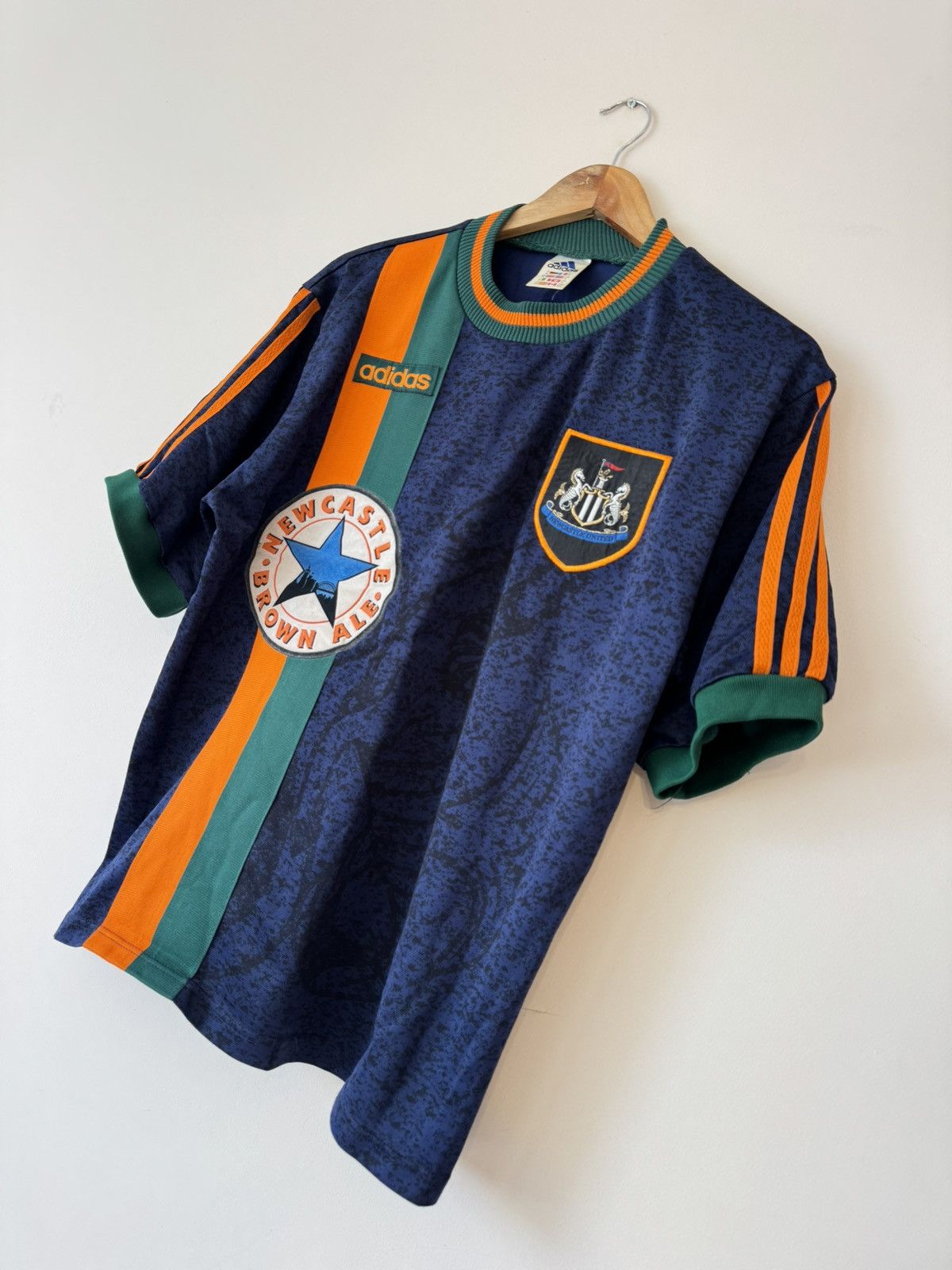 Adidas Vintage Newcastle United 1997-1998 Away Soccer Jersey Shirt Size US M / EU 48-50 / 2 - 4 Thumbnail