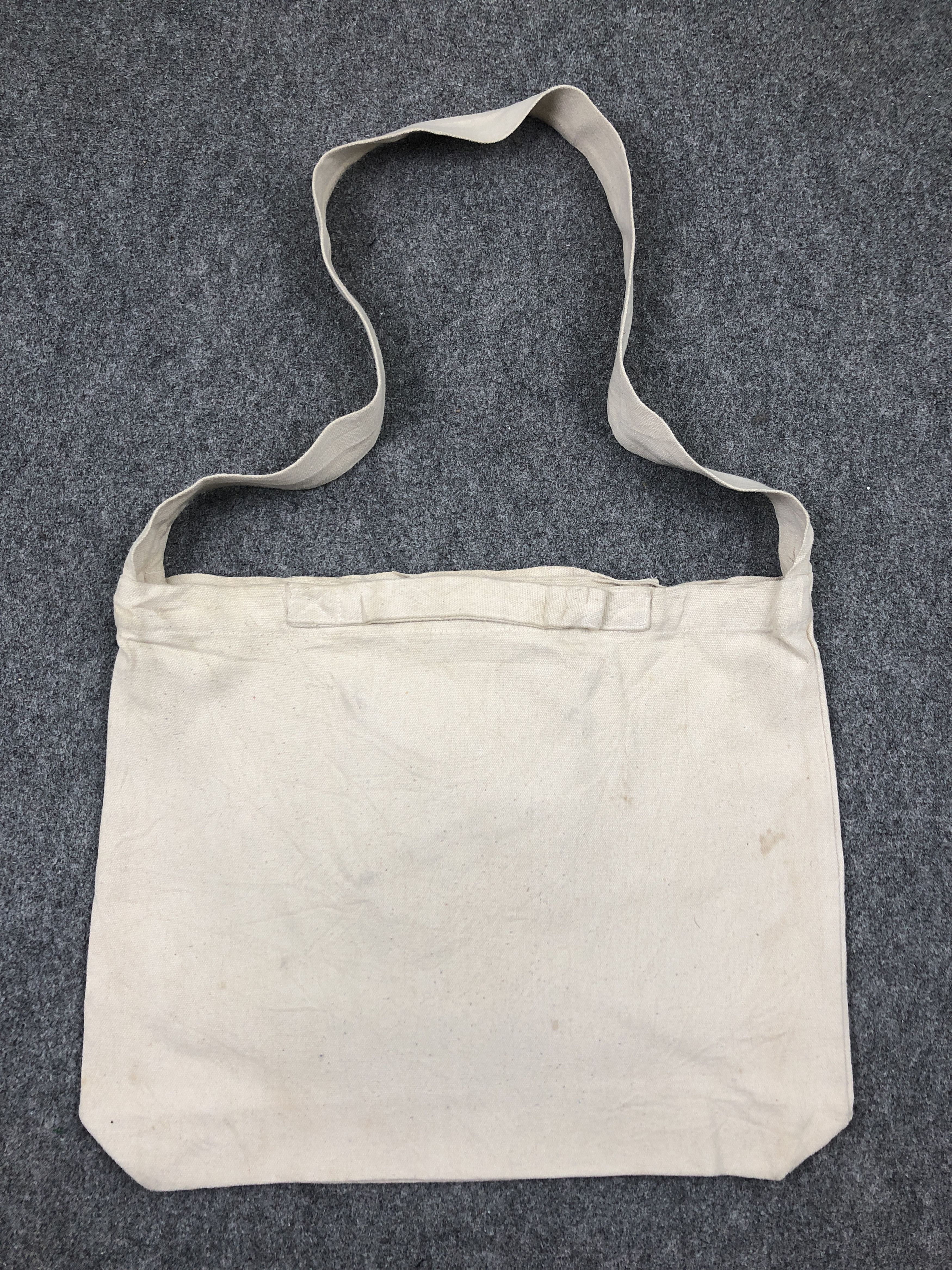 Japanese Brand Vintage Japanese Brand Anime Crossbody Bag BG0172 Size ONE SIZE - 11 Thumbnail