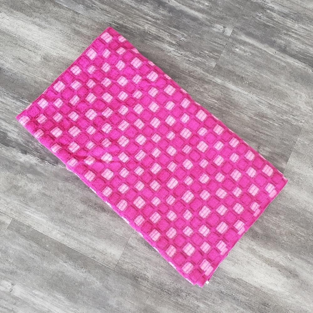 Designer Pink White Plush Blanket Size ONE SIZE - 3 Thumbnail