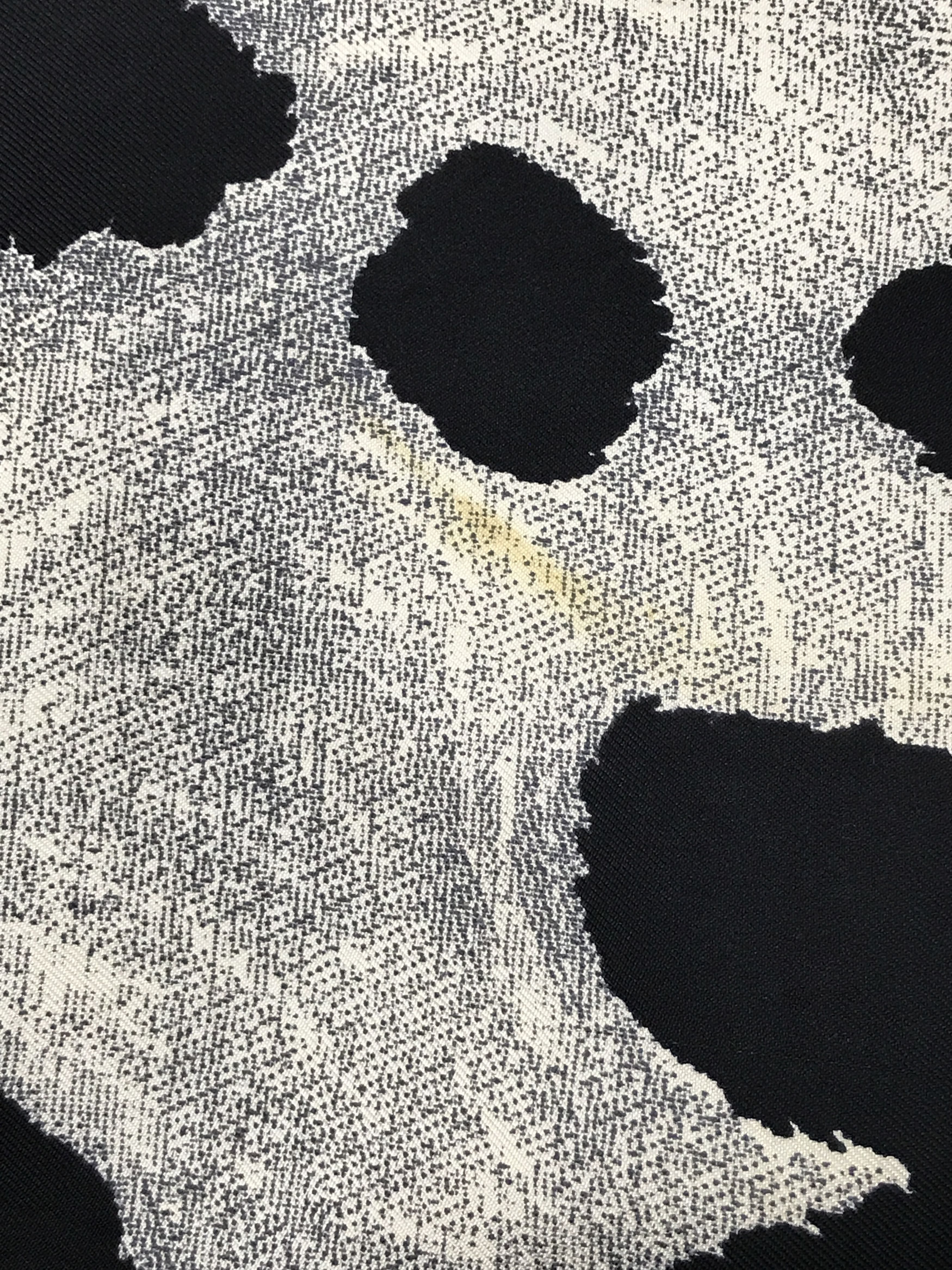 Fendi × Vintage Vintage Fendi Zebra Printed Silk Scarf Size ONE SIZE - 11 Thumbnail