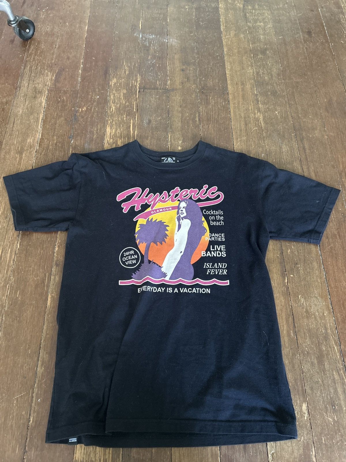 Hysteric Glamour Hysteric Glamour vacation graphic tee shirt Size US S / EU 44-46 / 1 - 1 Thumbnail