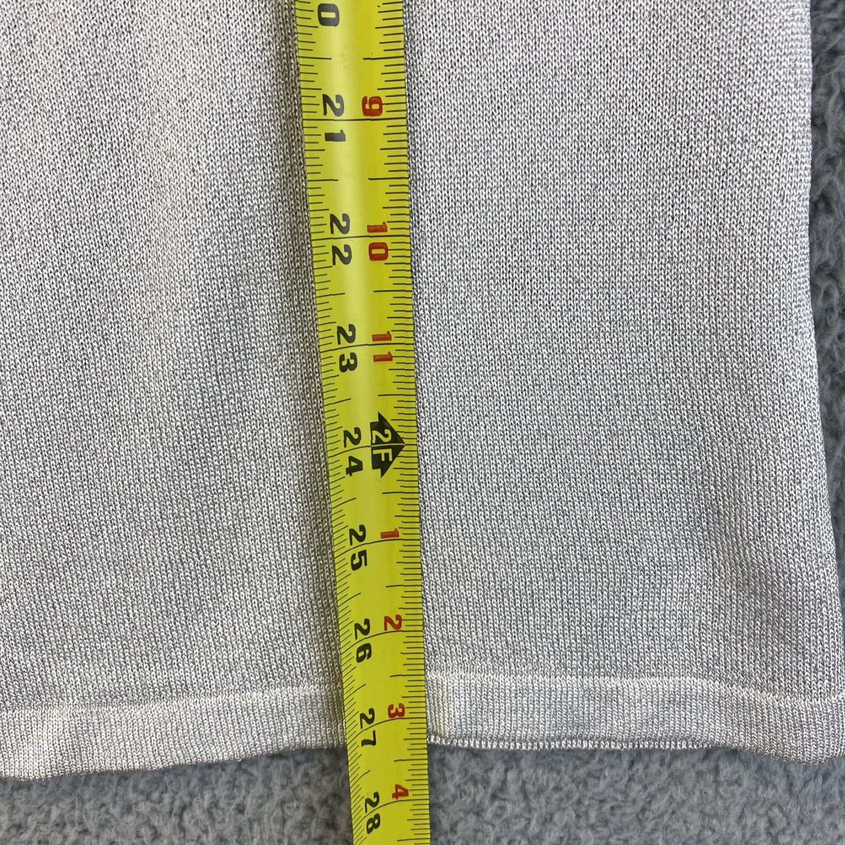 Ann Taylor Loft Ann Taylor Loft Women's Tank Blouse Sleeveless XL Boat Neck Silver Polyester Spandex Button Casual Tunic Regular Size 47-13 Size XL / US 12-14 / IT 48-50 - 5 Thumbnail