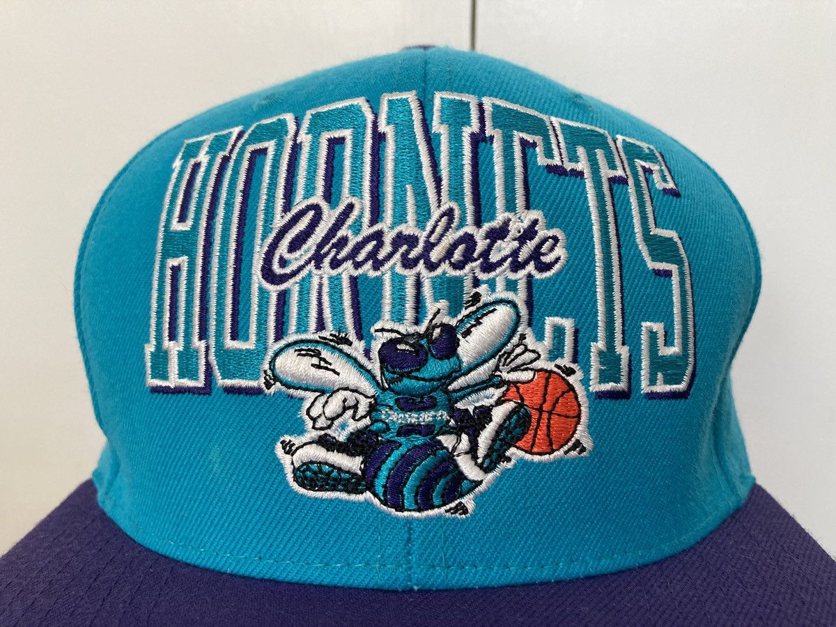 Mitchell & Ness × NBA × Vintage CHARLOTTE HORNETS MITCHELL & NESS SNAPBACK HAT NBA HARDWOOD Size ONE SIZE - 4 Thumbnail