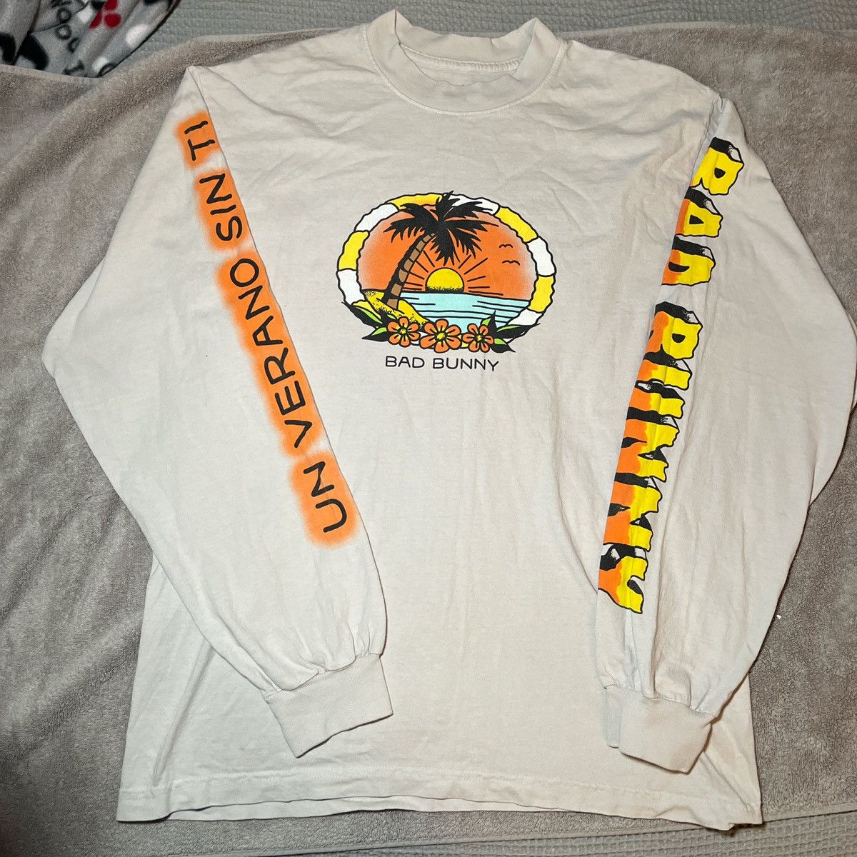 Other Bad Bunny Un Verano Sin Ti Long Sleeve Shirt Size US M / EU 48-50 / 2 - 1 Thumbnail