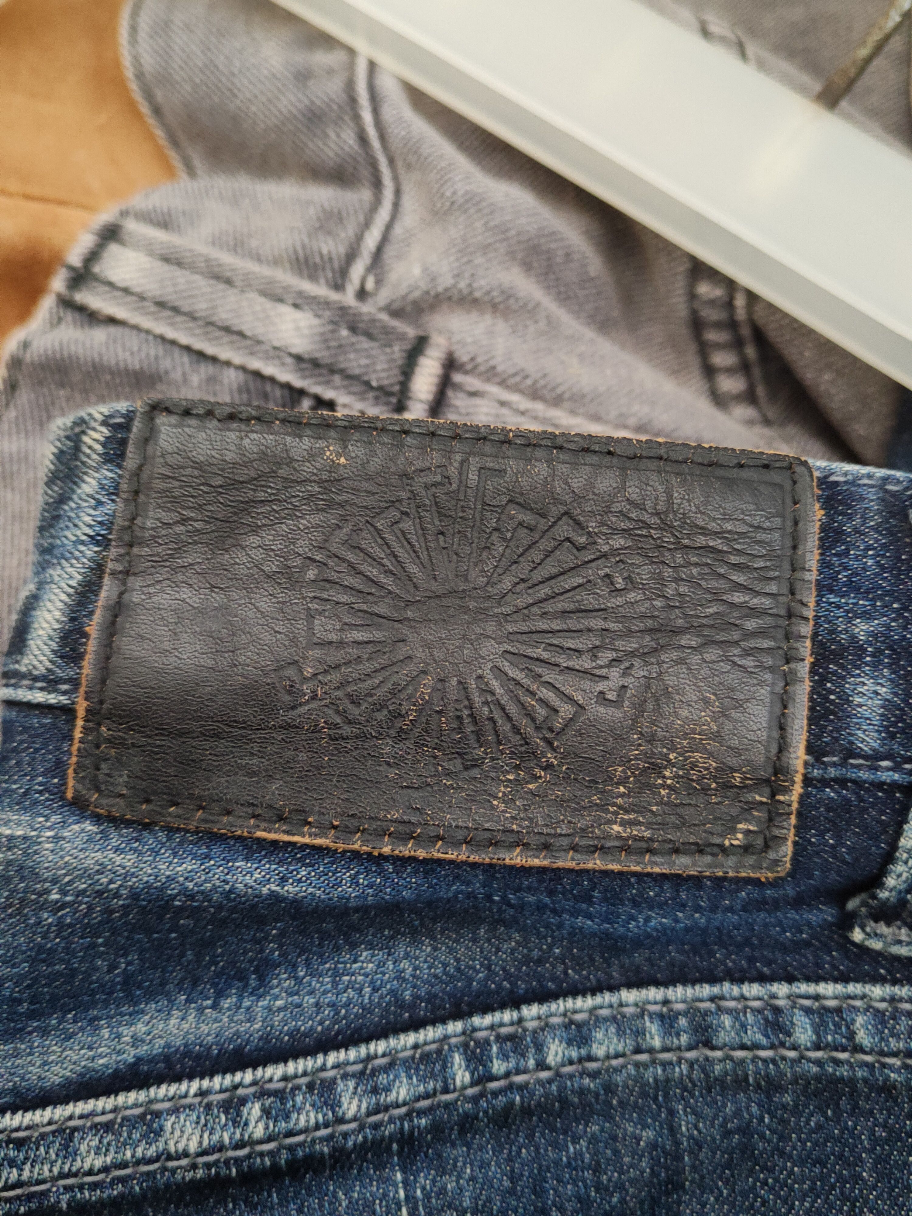 Tornado Mart Tornado Mart Dark Blue Distressed Ripped denim Jeans #W1587 Size US 32 / EU 48 - 15 Thumbnail