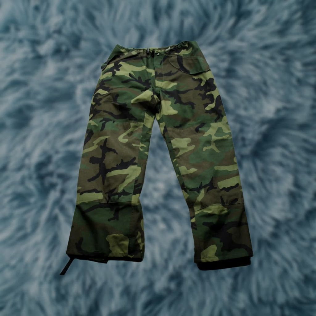 Vintage Tennessee Apparel Corp Pants Mens M 37x30 Green Camo ECWCS Snow Waterproof Army Size US 31 - 1 Thumbnail