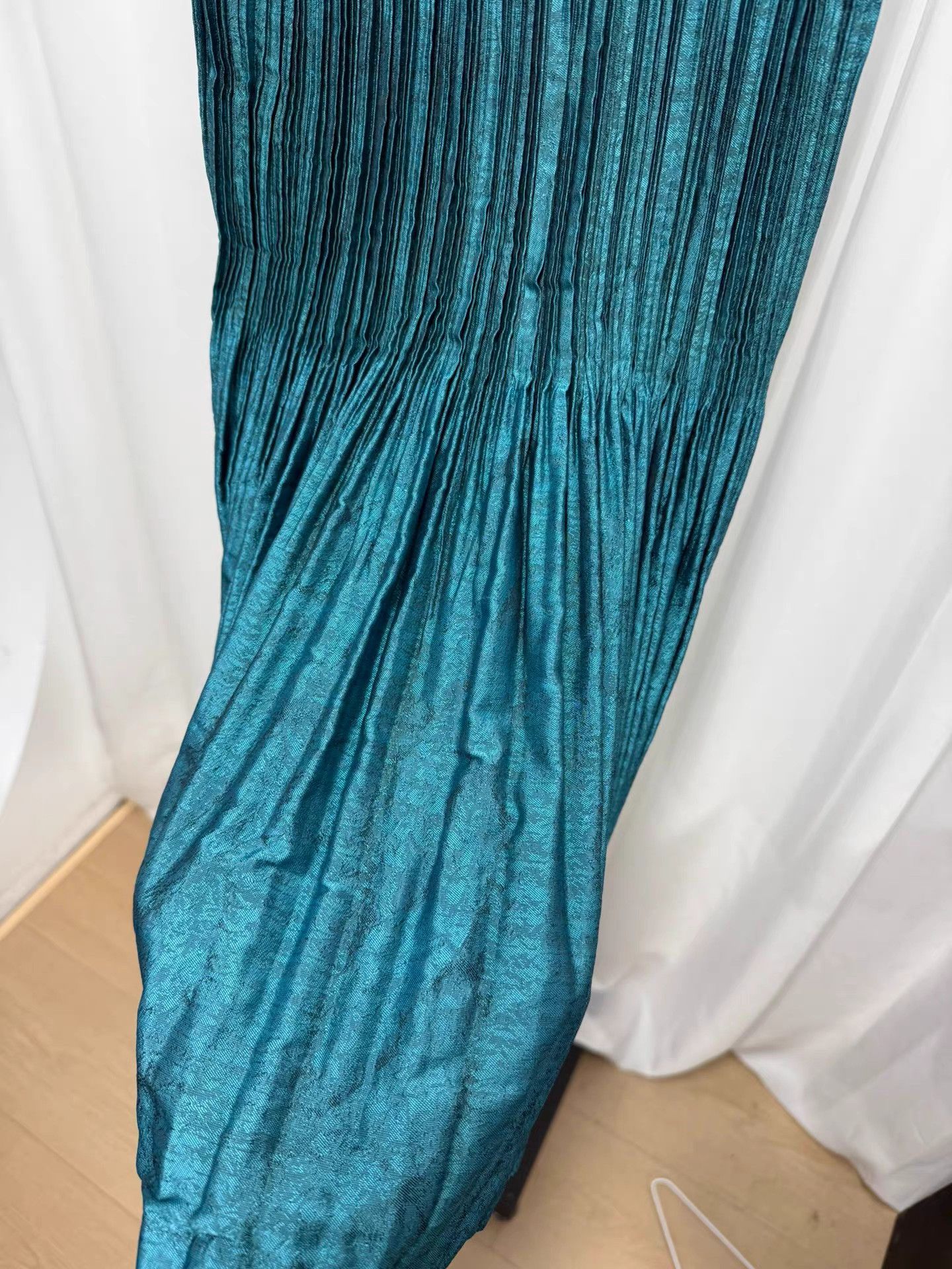 Issey Miyake Issey Miyake Mainline Metallic Sheen Pleated Dress K20 Size S / US 4 / IT 40 - 7 Thumbnail