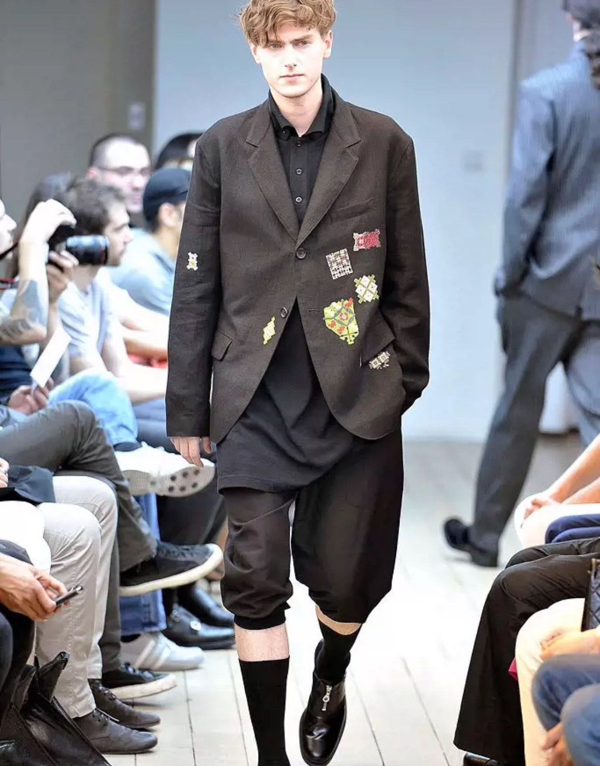 Yohji Yamamoto Yohji Yamamoto 11 s floral embroidered jacket 2412-Nextarrow Size US L / EU 52-54 / 3 - 9 Thumbnail