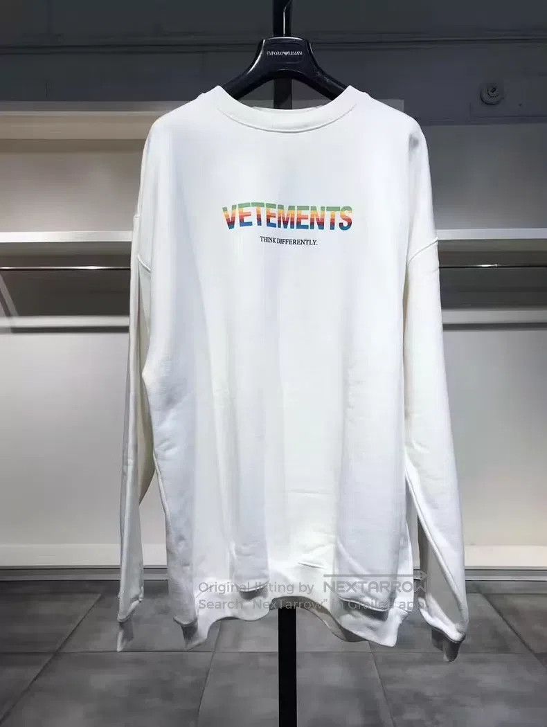 Vetements Vetements Gradient Logo Sweatshirt Size US M / EU 48-50 / 2 - 1 Thumbnail
