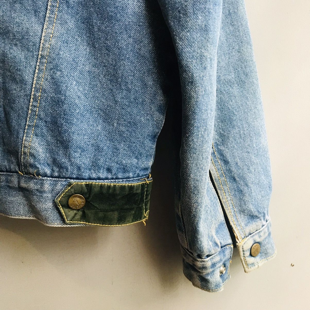 Seditionaries × Vintage Vintage Velour Collar Denim Jacket Size US M / EU 48-50 / 2 - 7 Thumbnail