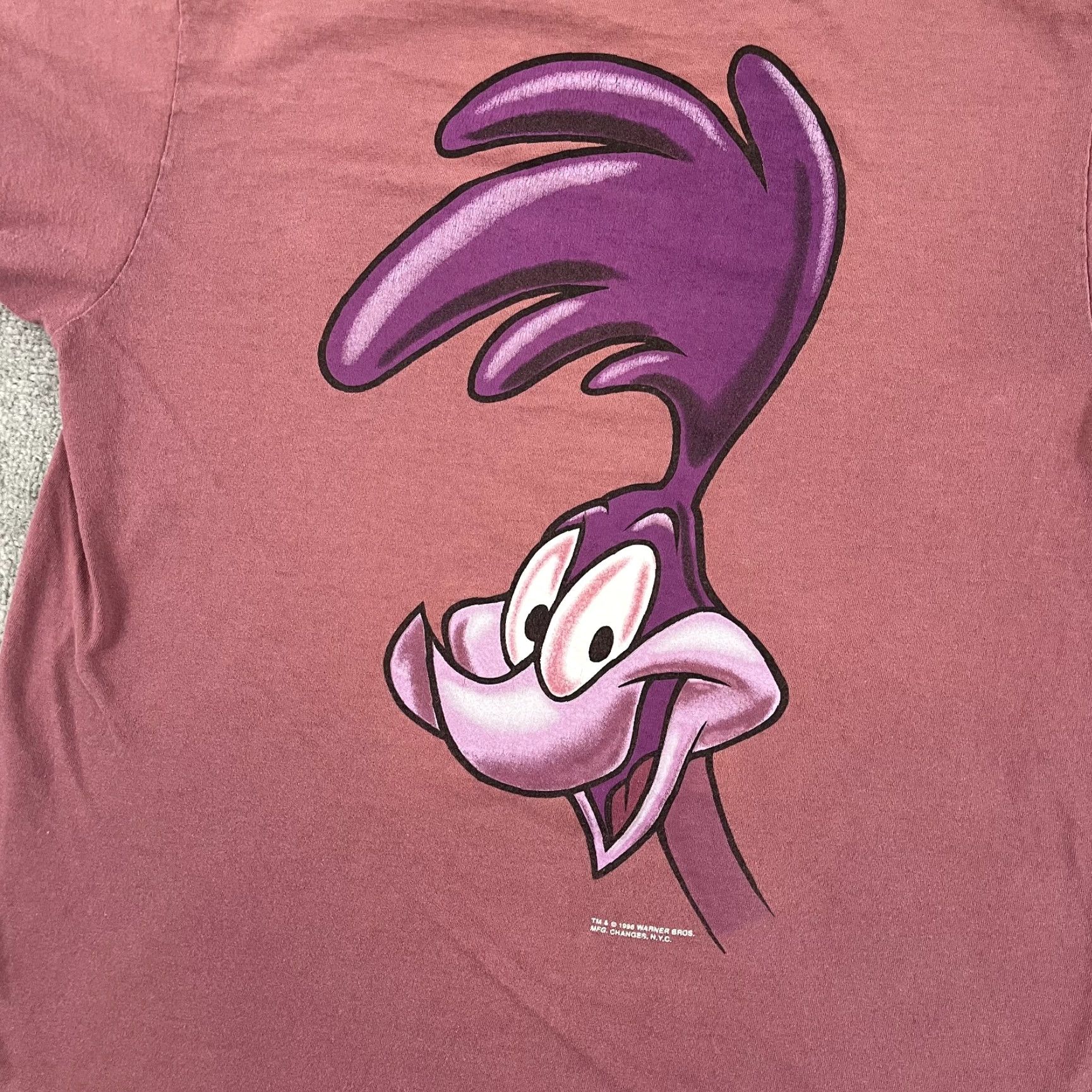 Changes VINTAGE Changes Road Runner Shirt Mens L Pink Graphic Double Sided Cartoon Tee 1996 90s Men Shirt Size US L / EU 52-54 / 3 - 2 Thumbnail