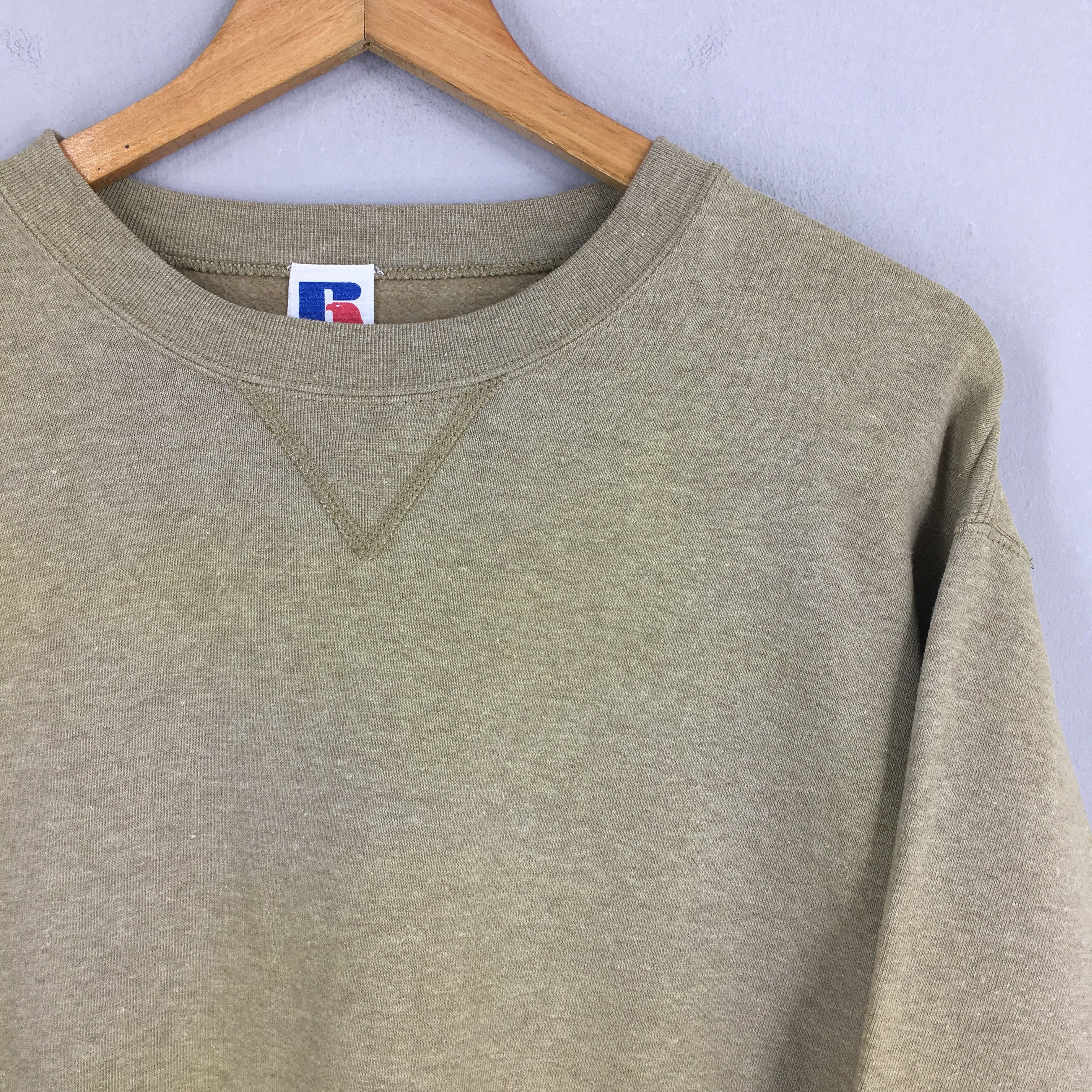 Russell Athletic × Vintage Vintage 90s Russell Athletic Beige Faded Sweatshirt Large Size US L / EU 52-54 / 3 - 2 Thumbnail